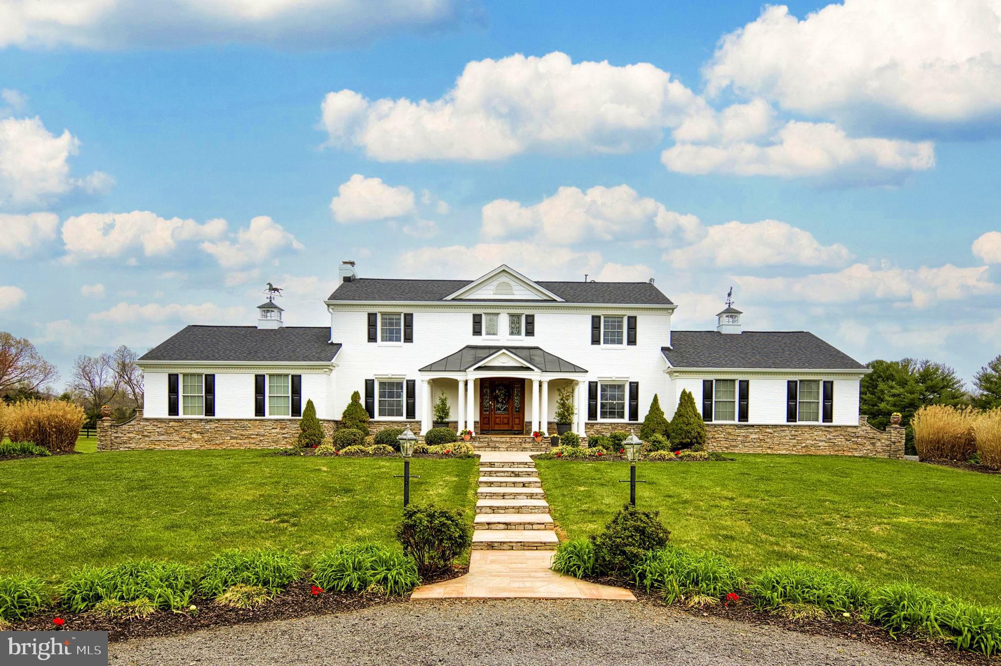 MOUNTAIN FARM - Residential