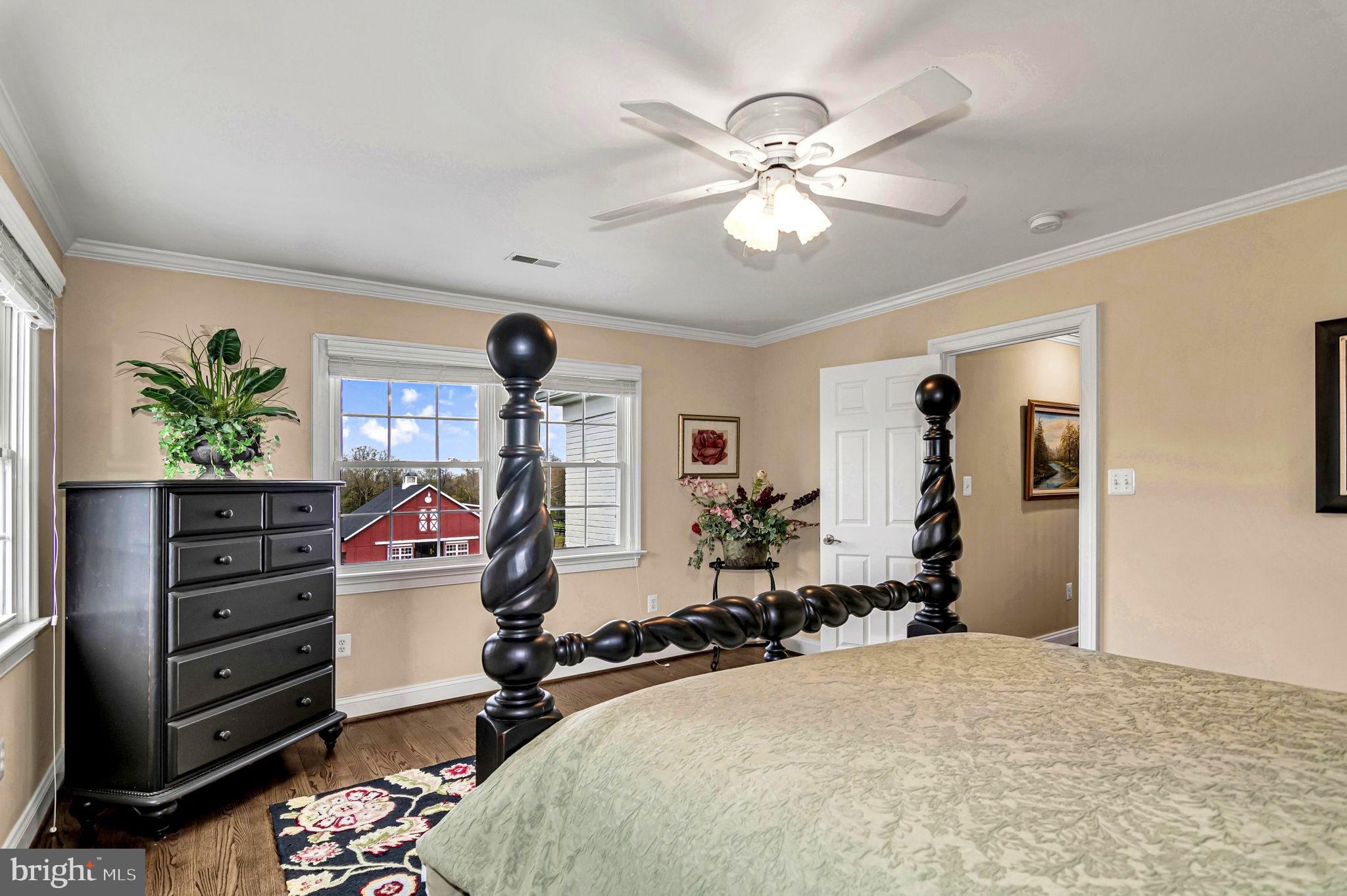 MOUNTAIN FARM - Residential