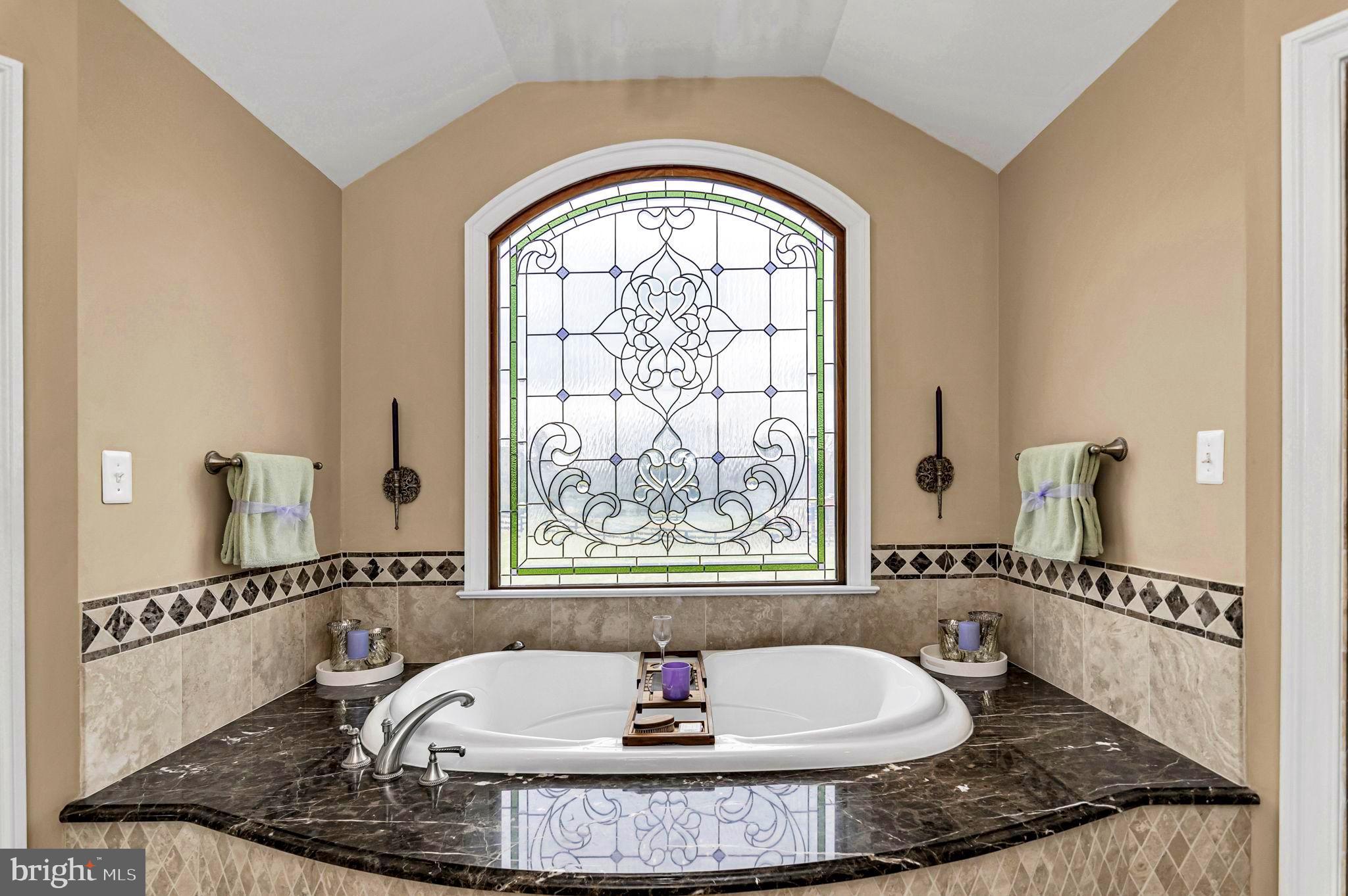 MOUNTAIN FARM - Residential