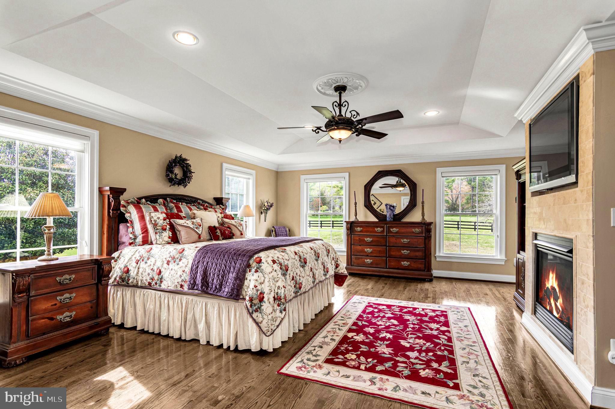 MOUNTAIN FARM - Residential