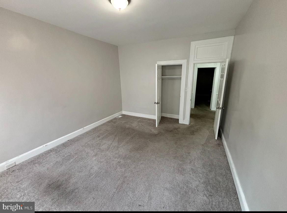 PARK CIRCLE - Residential