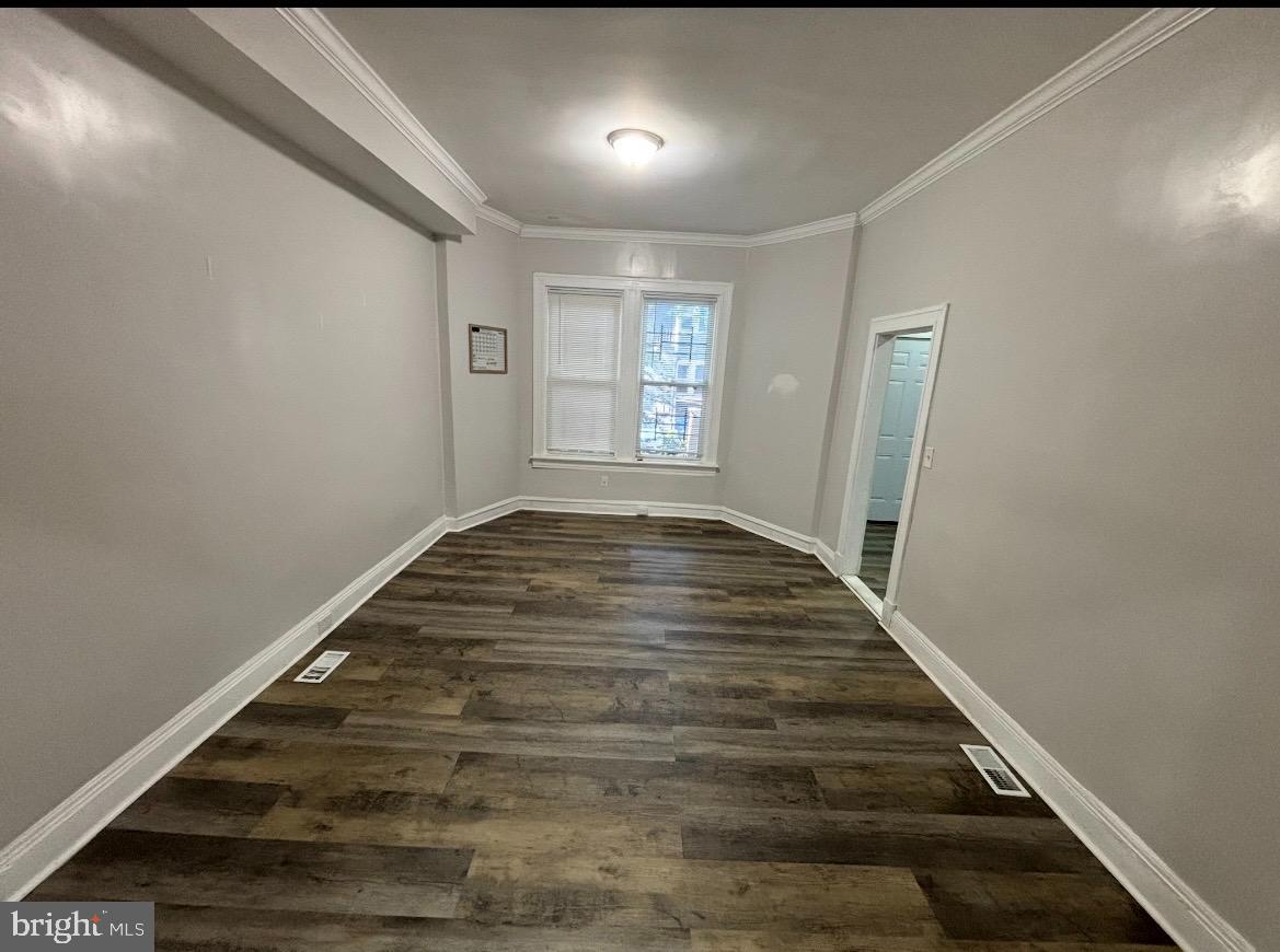 PARK CIRCLE - Residential