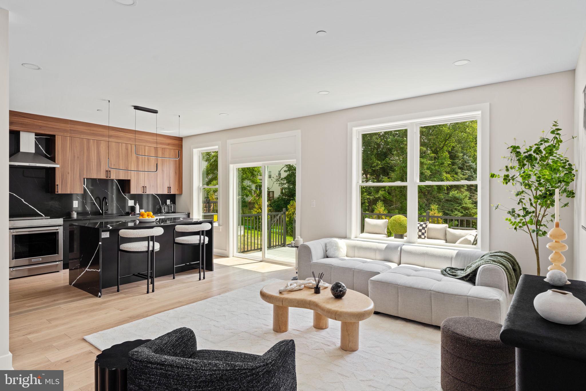 FOREST PARK - Residential