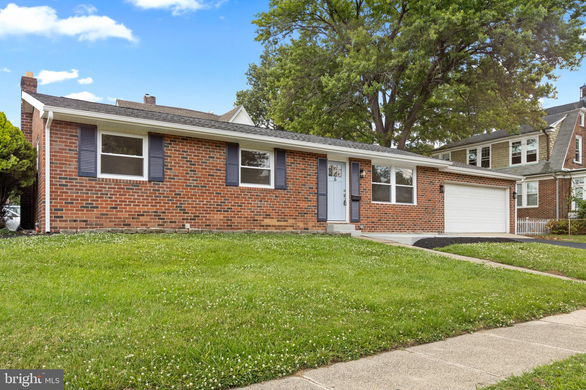 6 N SCOTT AVENUE