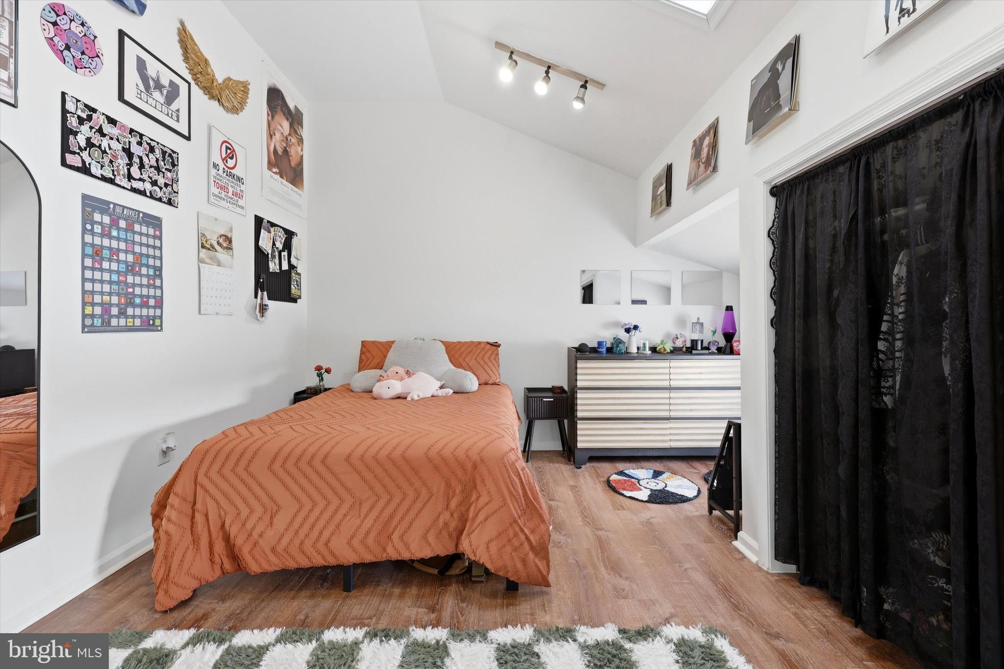 MANAYUNK - Residential