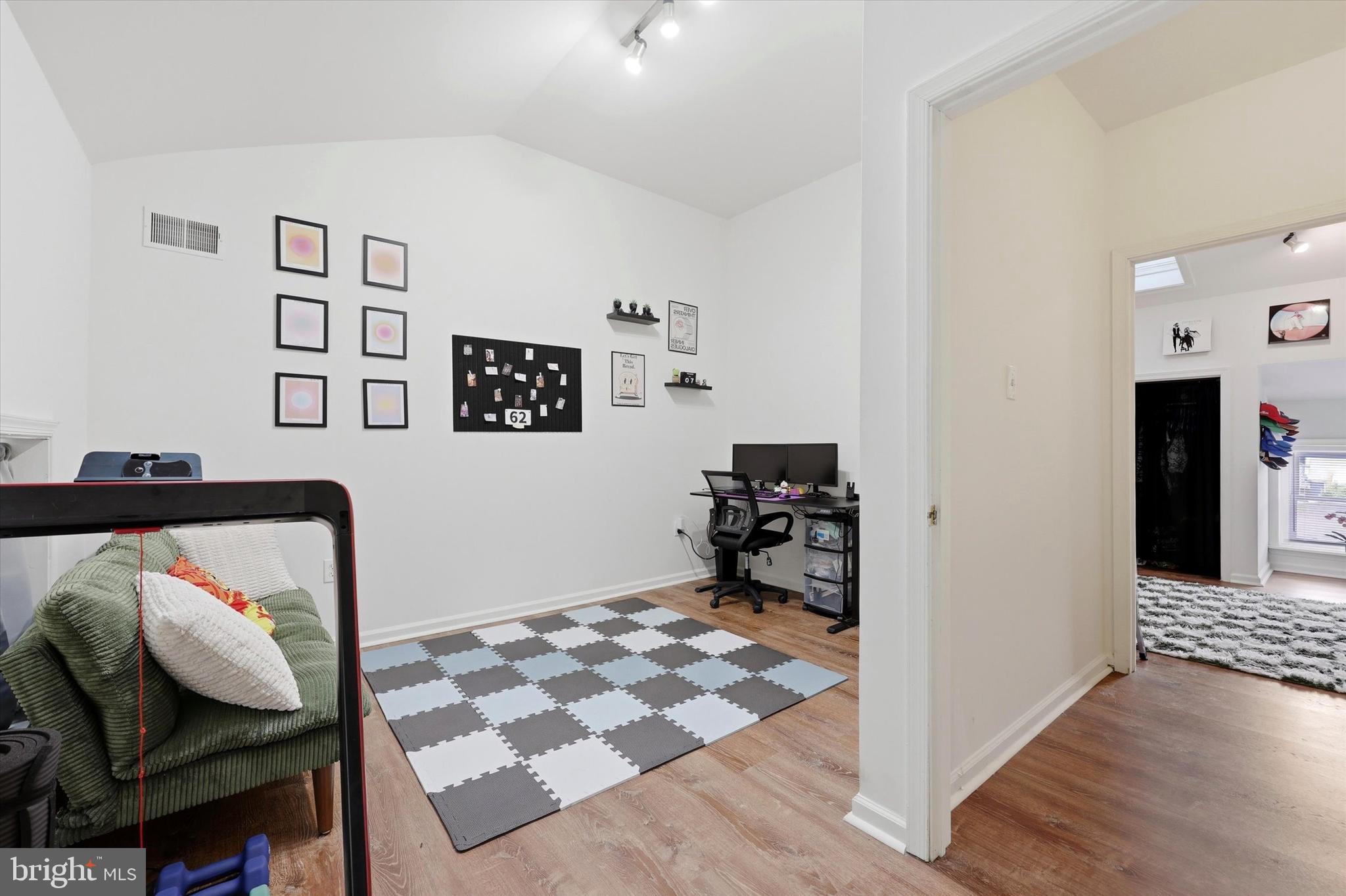 MANAYUNK - Residential