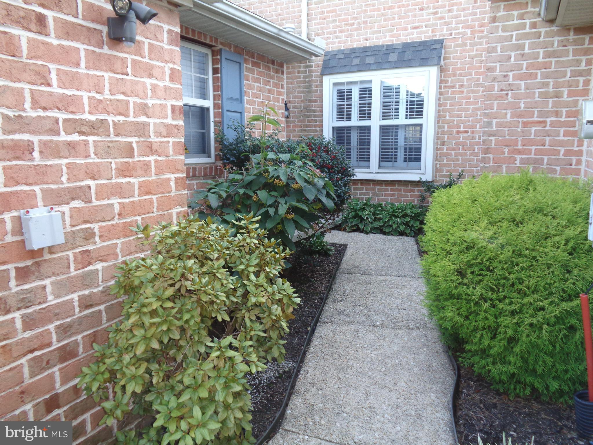 140 LANGLEY SQUARE