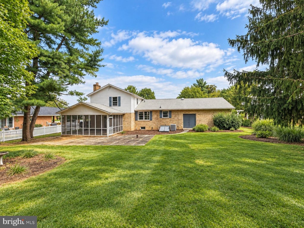 Photo of 6903 Greenvale Court, FREDERICK, MD 21702 (MLS # MDFR2089568)