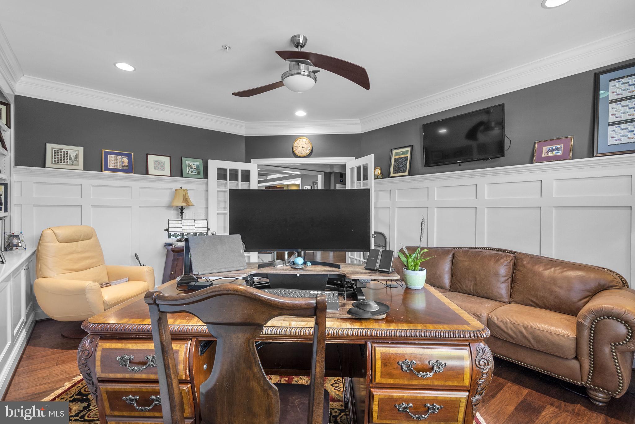 THE RESERVE AT COLLEGE HEIGHTS - Residential