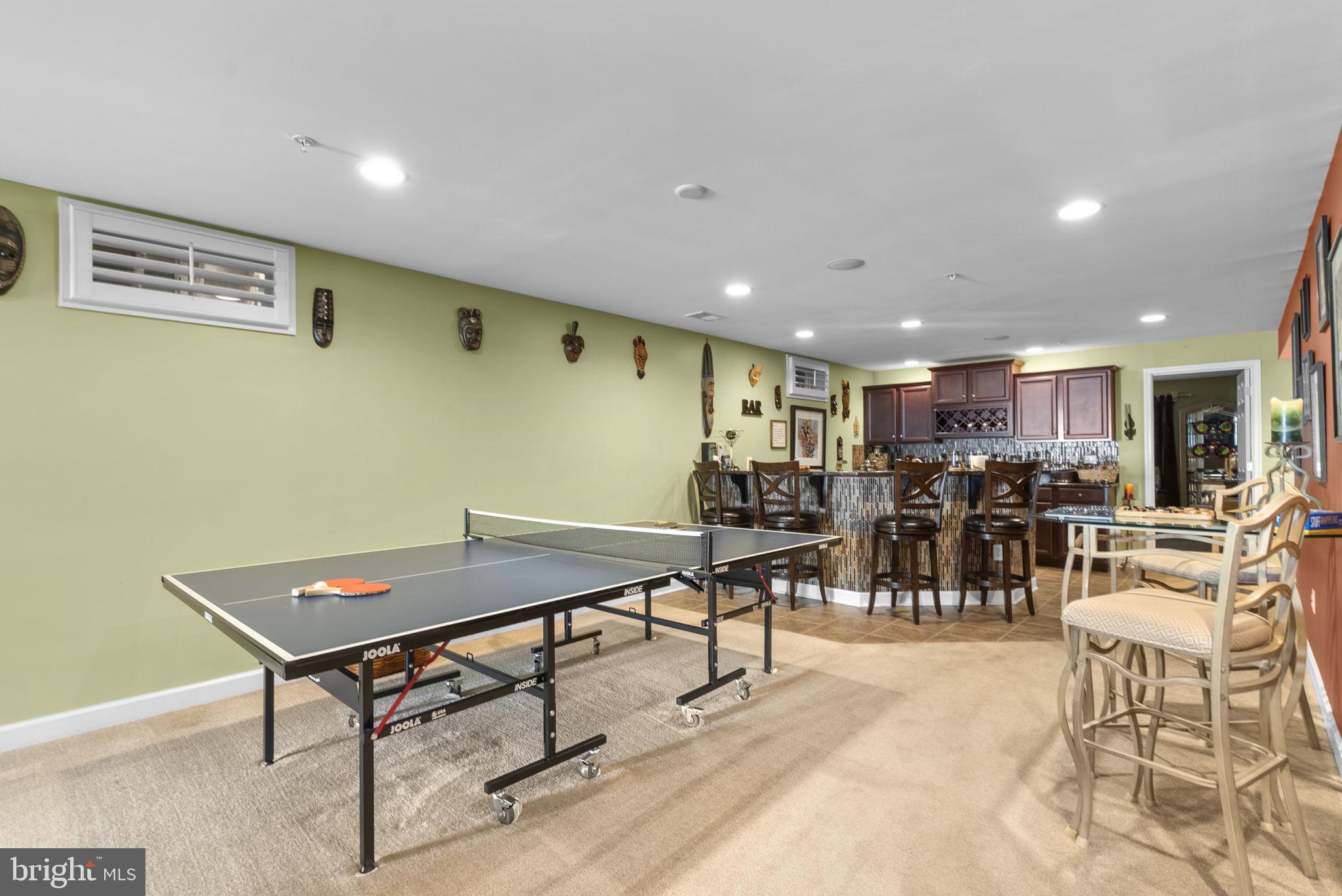 THE RESERVE AT COLLEGE HEIGHTS - Residential