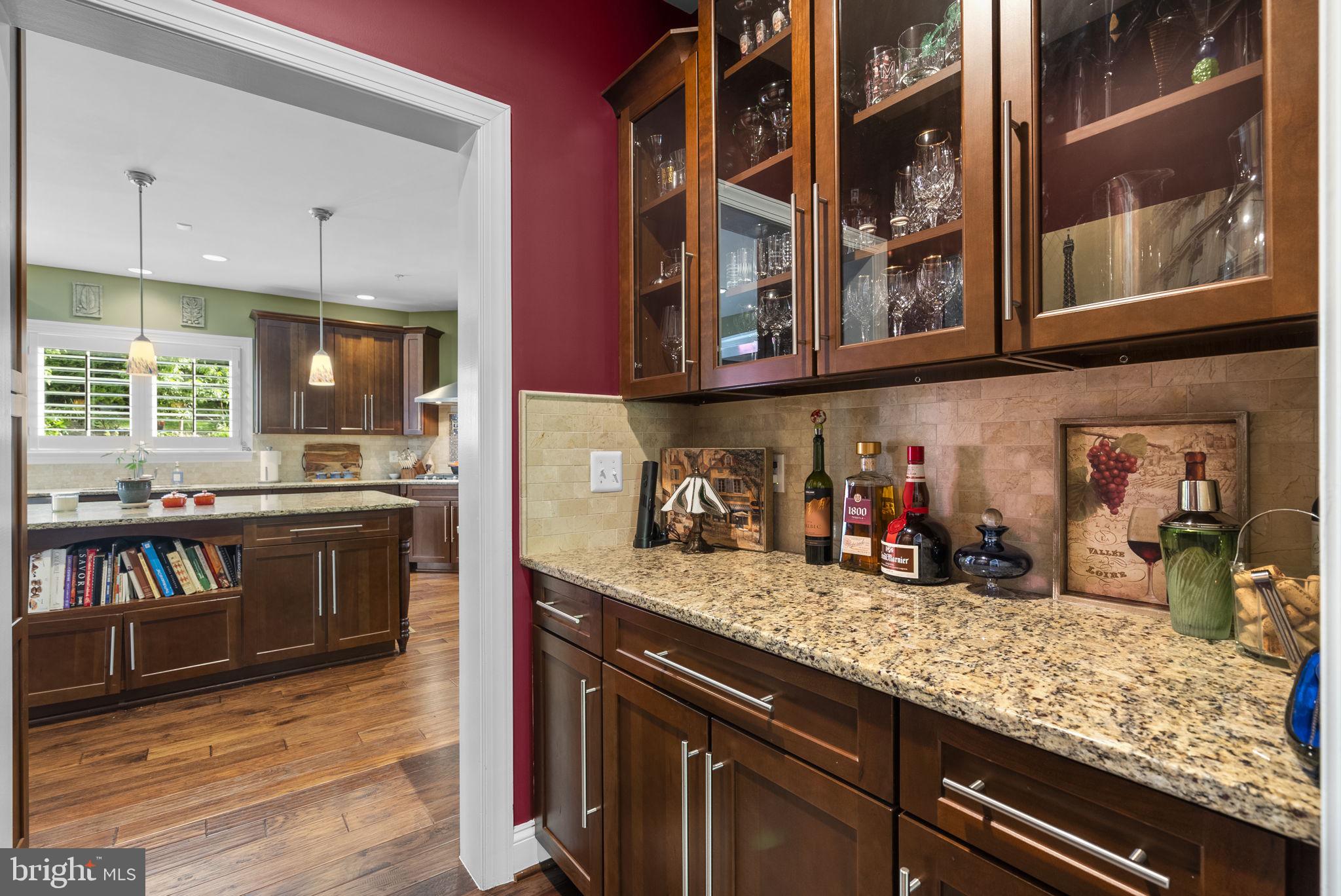 THE RESERVE AT COLLEGE HEIGHTS - Residential