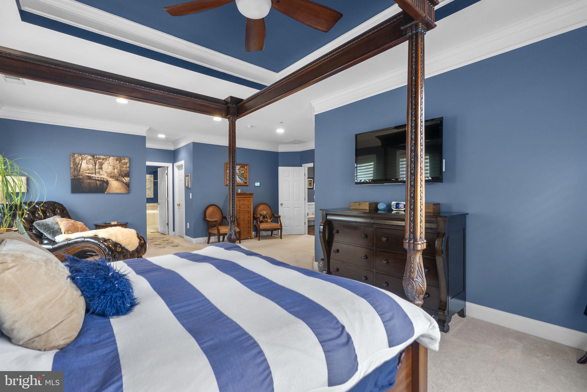 THE RESERVE AT COLLEGE HEIGHTS - Residential