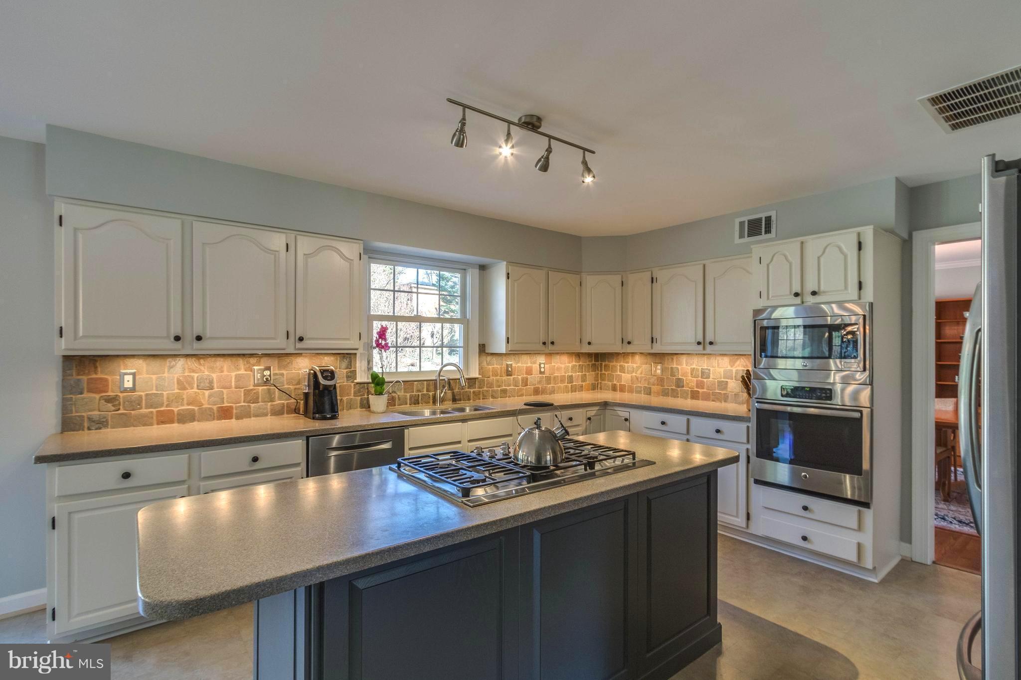 BROOKSHIRE MANOR SD - Residential