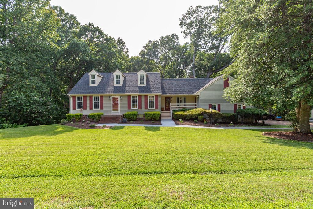 Photo of 1550 Clover Drive, FREDERICKSBURG, VA 22407 (MLS # VASP2037230)