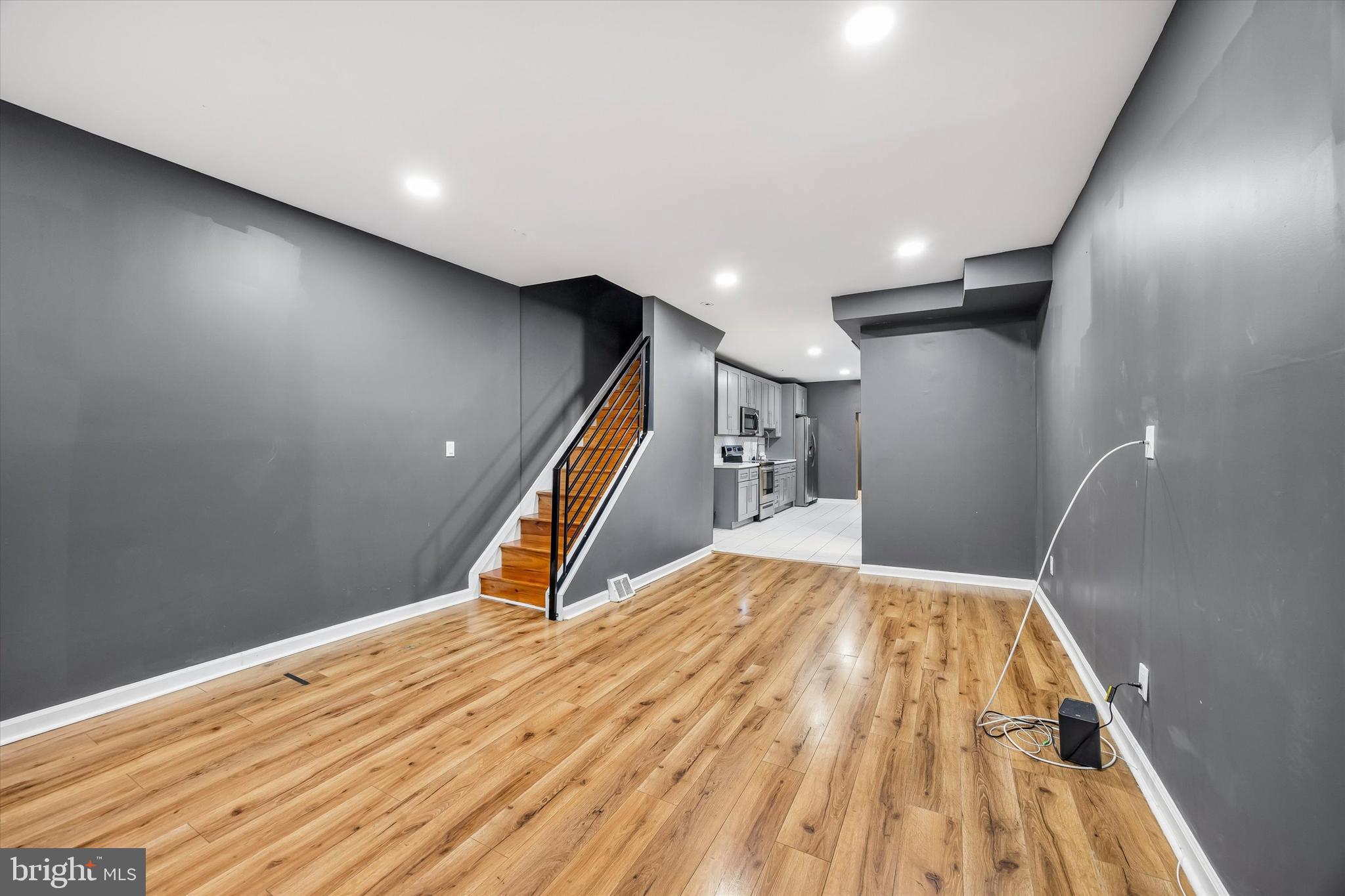 KENSINGTON - Residential