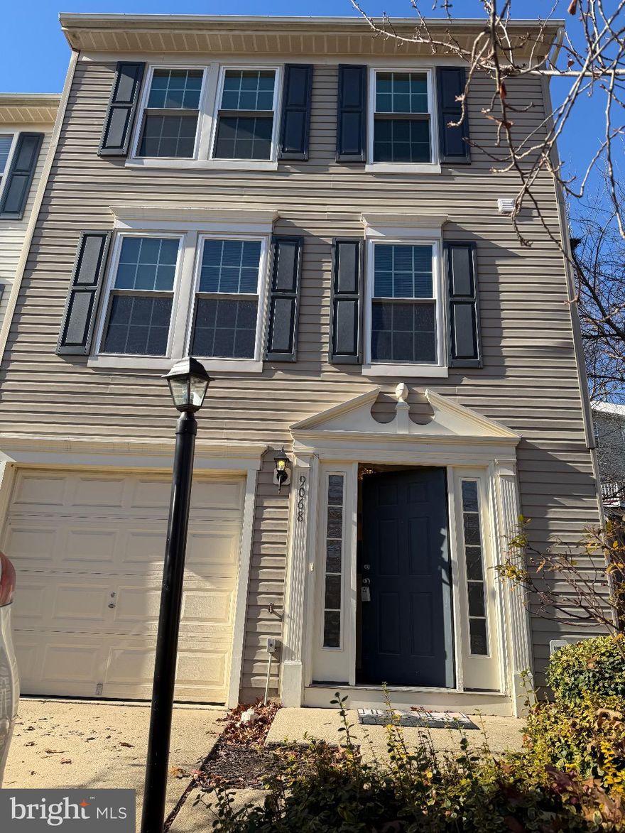 ***OPEN HOUSE SAT. 11/29 12-2PM***Landlord requires 700+ credit score and 3X rent for income min.*** This beautifully maintained 3-level end-unit townhome offers all the space and comfort you’ve been searching for — with incredible natural light, extra privacy, and a fenced yard perfect for pets, play, or peaceful evenings outside.
🏡 Property Features
• 3 spacious bedrooms — retreat-worthy primary suite
• 2.5 bathrooms — clean and well-kept
• End-unit = extra windows + quiet living
• Bright, open main floor — great for entertaining
• Freshly painted from top to bottom
• Fully fenced backyard with patio
• Large lower level for rec room, office, or gym
• Parking garage + guest spaces
🎯 Location Highlights
Close to everything that makes life easier:
• Shops, dining & entertainment along Linton Hall Road 🌮
• VRE Stations + easy access to I-66 🚆
• Parks, walking trails & green spaces 🌳
• Zoned for highly rated schools 🎓
🌟 Community Amenities
• Swimming pool
• Tennis courts
• Playgrounds
• Clubhouse & events
• Beautifully maintained surroundings
A fantastic home in a prime location — ready for immediate move-in!
Homes like this don’t last long.