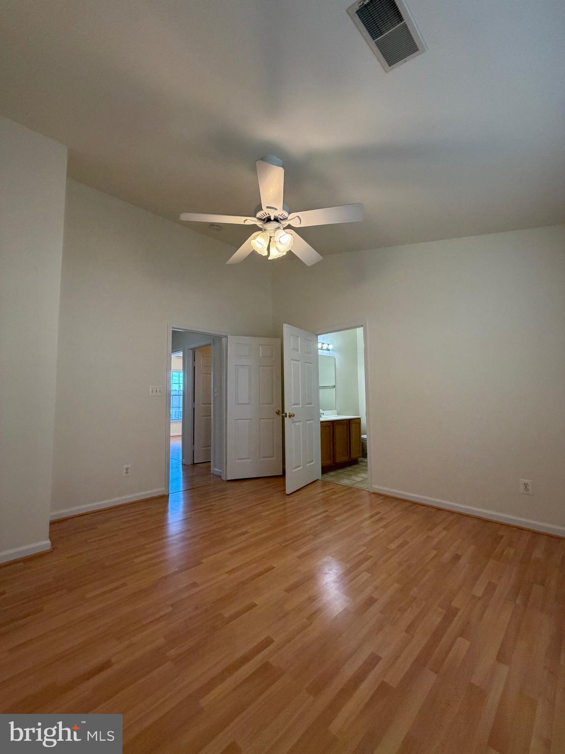 FOXBOROUGH/KINGSBROOKE - Residential Lease