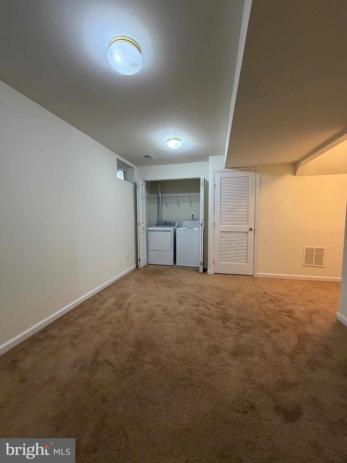 FOXBOROUGH/KINGSBROOKE - Residential Lease