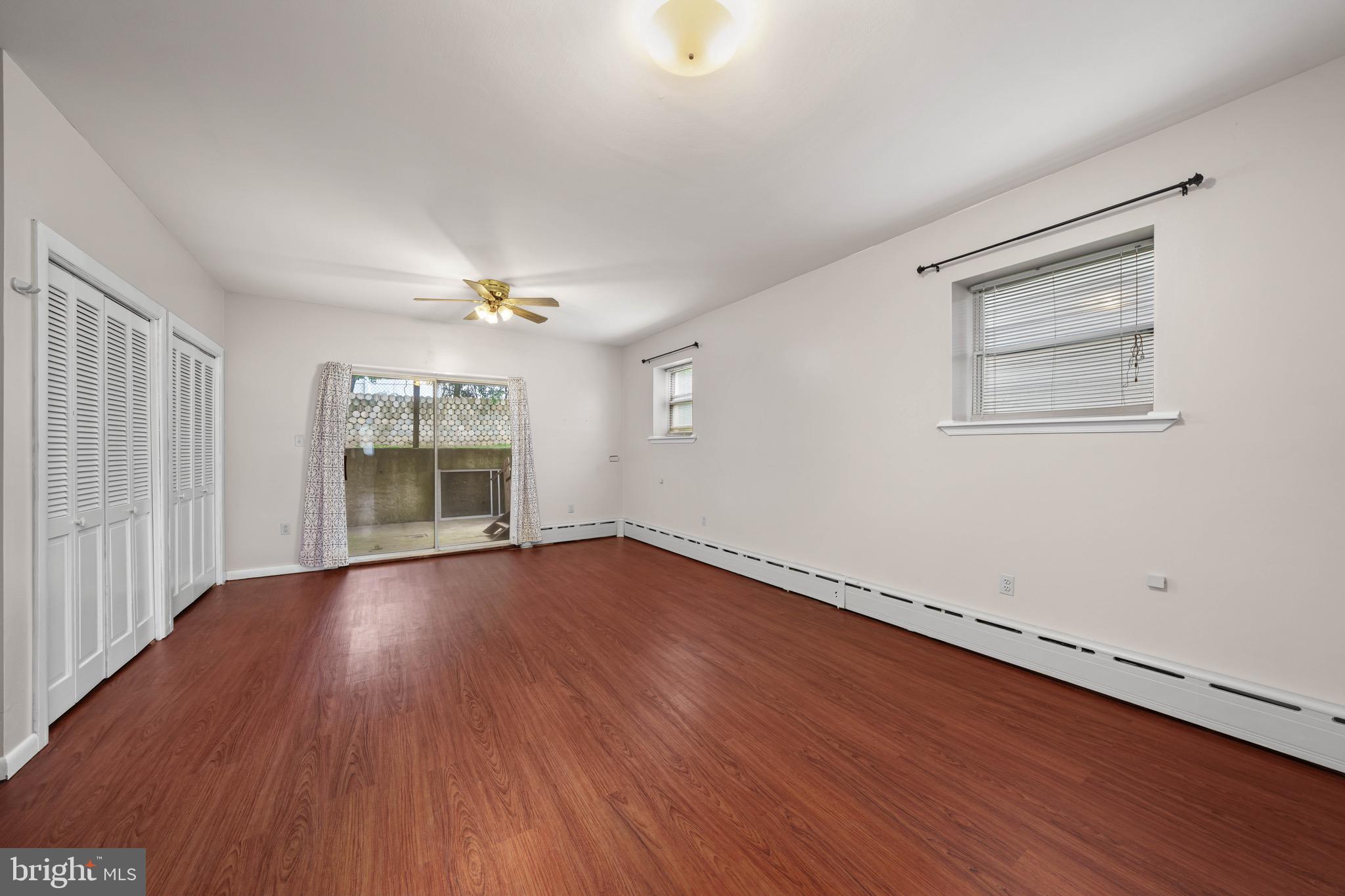 ROXBOROUGH - Residential