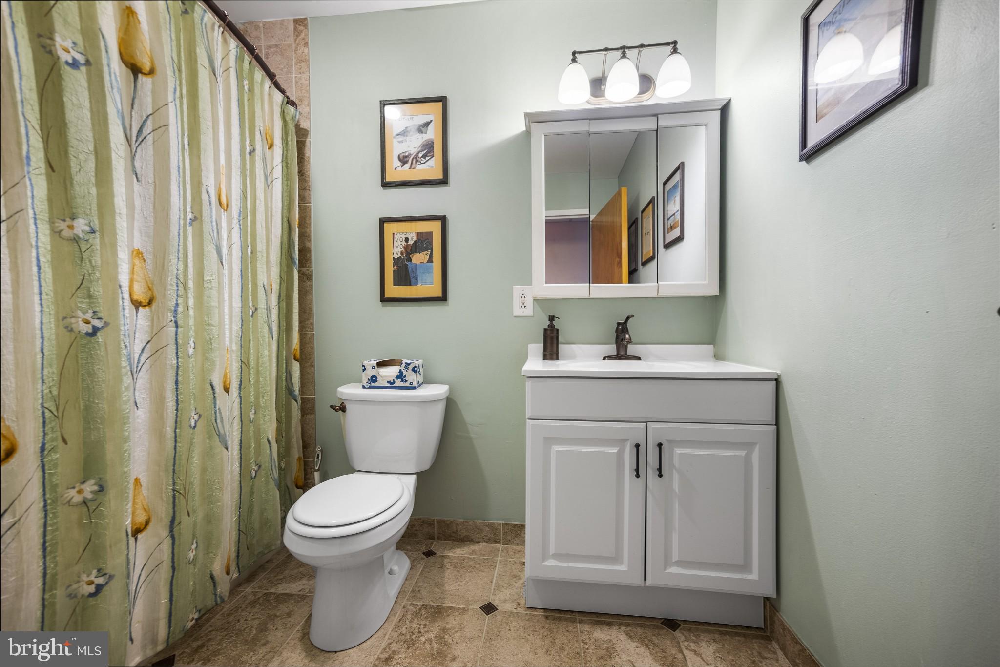 RITTENHOUSE SQUARE - Residential Lease