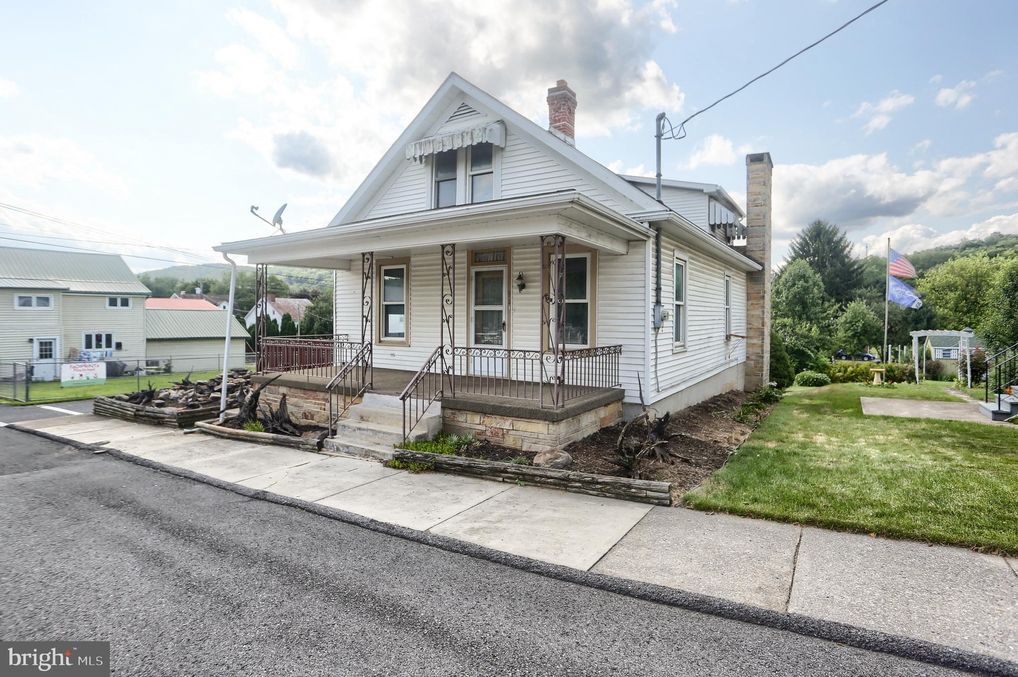 205 GREENWOOD STREET