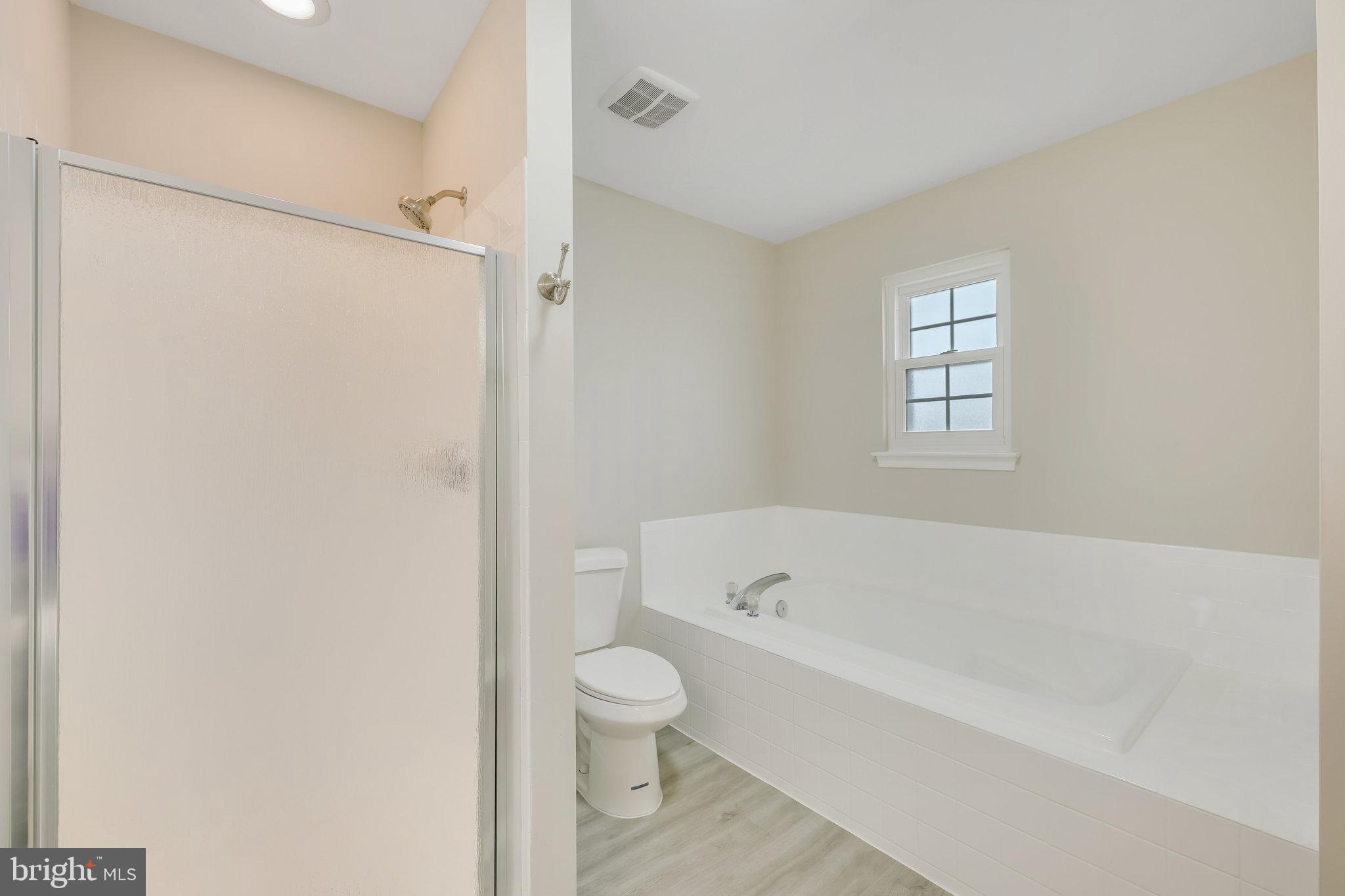 UNIVERSITY CENTER - Residential