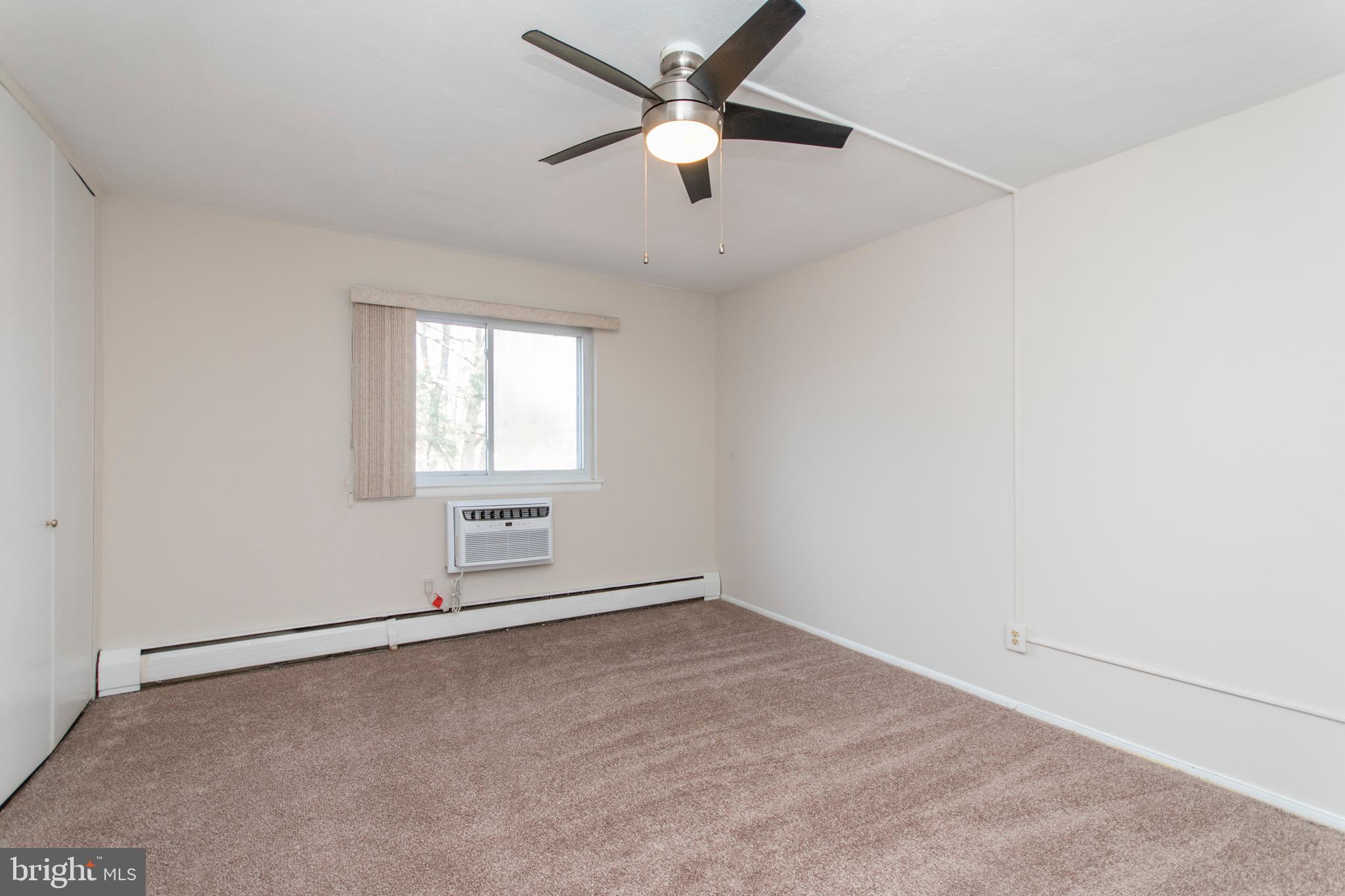 SOMERSET HOUSE - Residential Lease