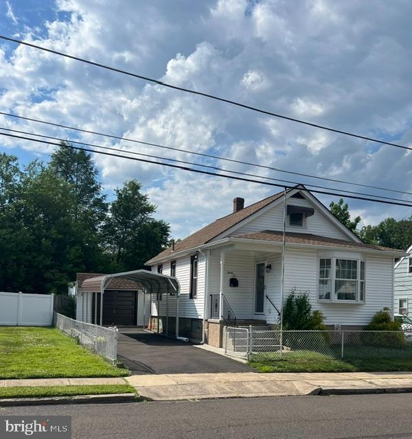 35 ELM AVENUE