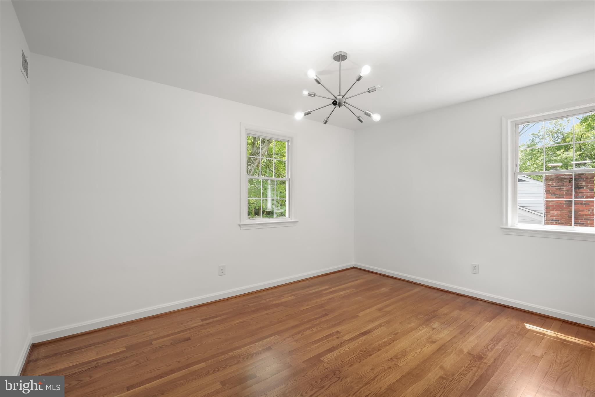 WOODBURN - Residential