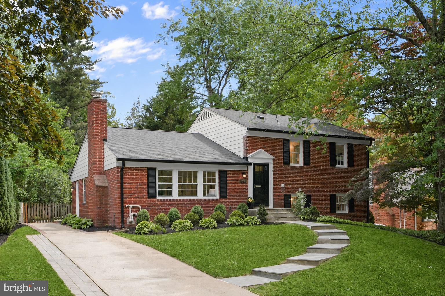 WOODBURN - Residential