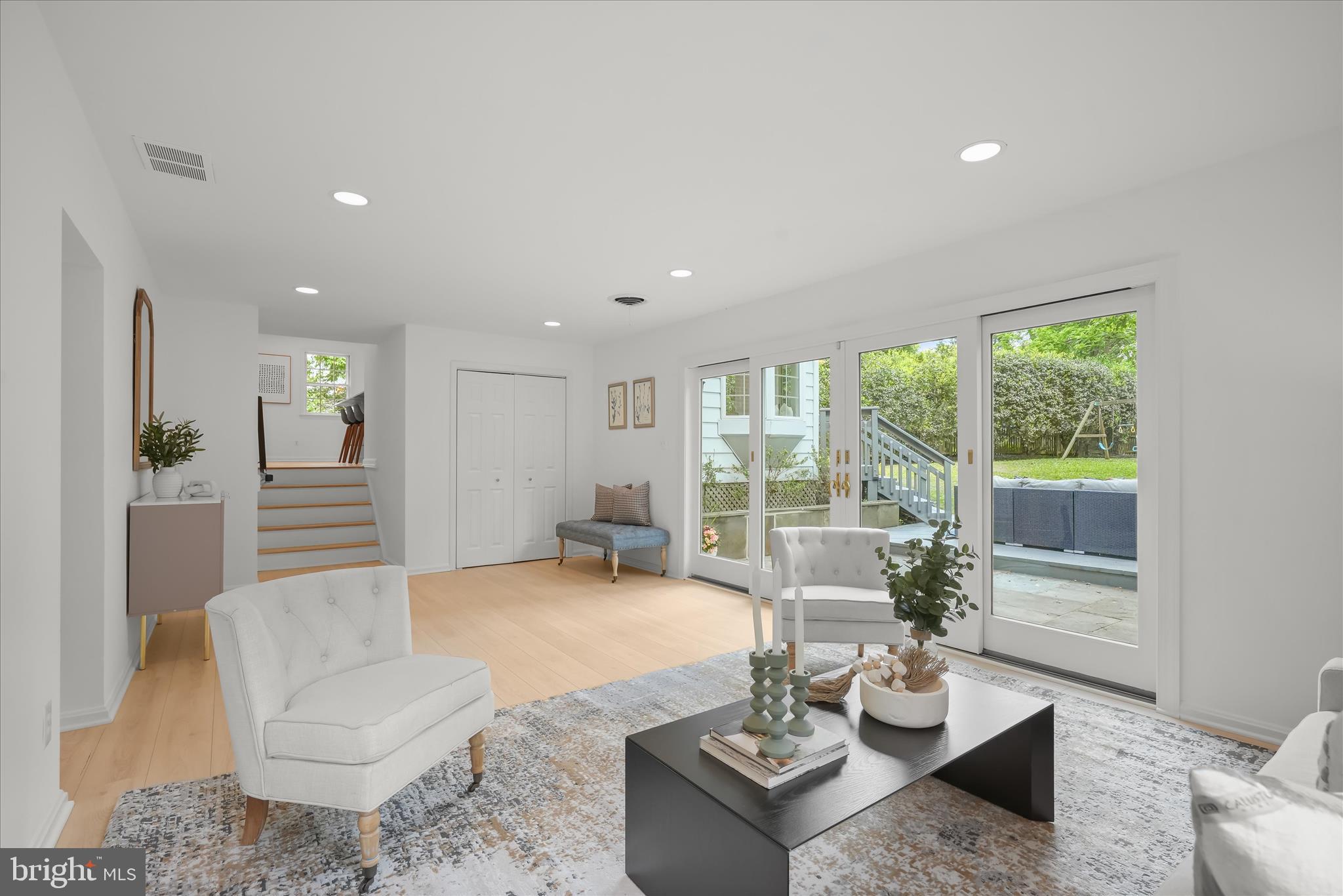 WOODBURN - Residential