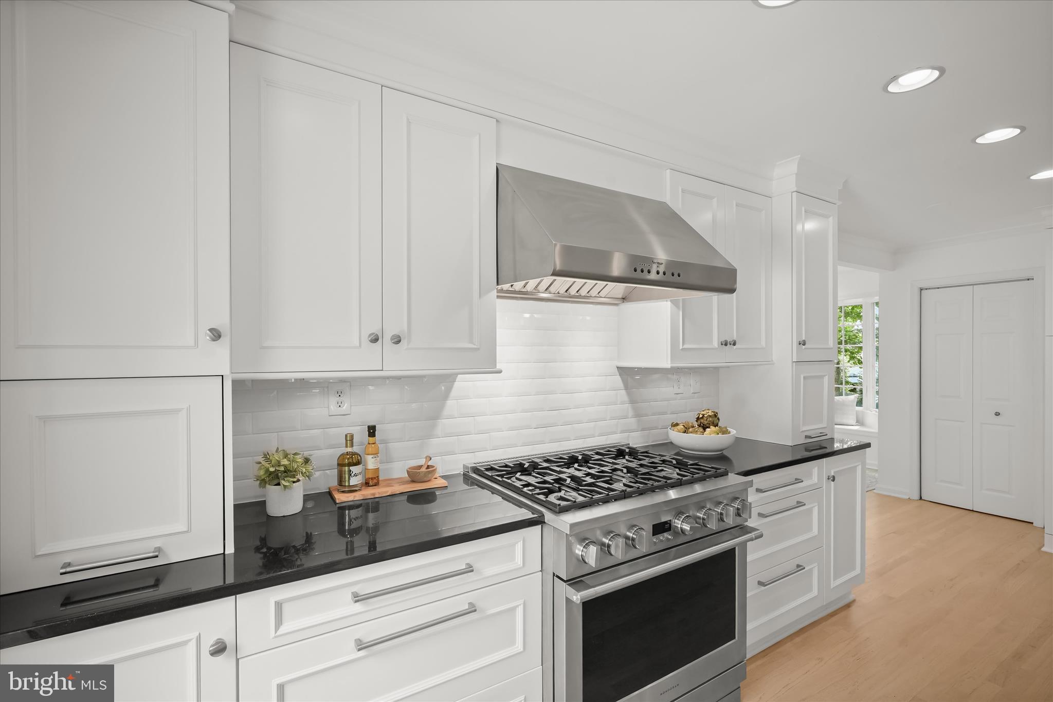 WOODBURN - Residential