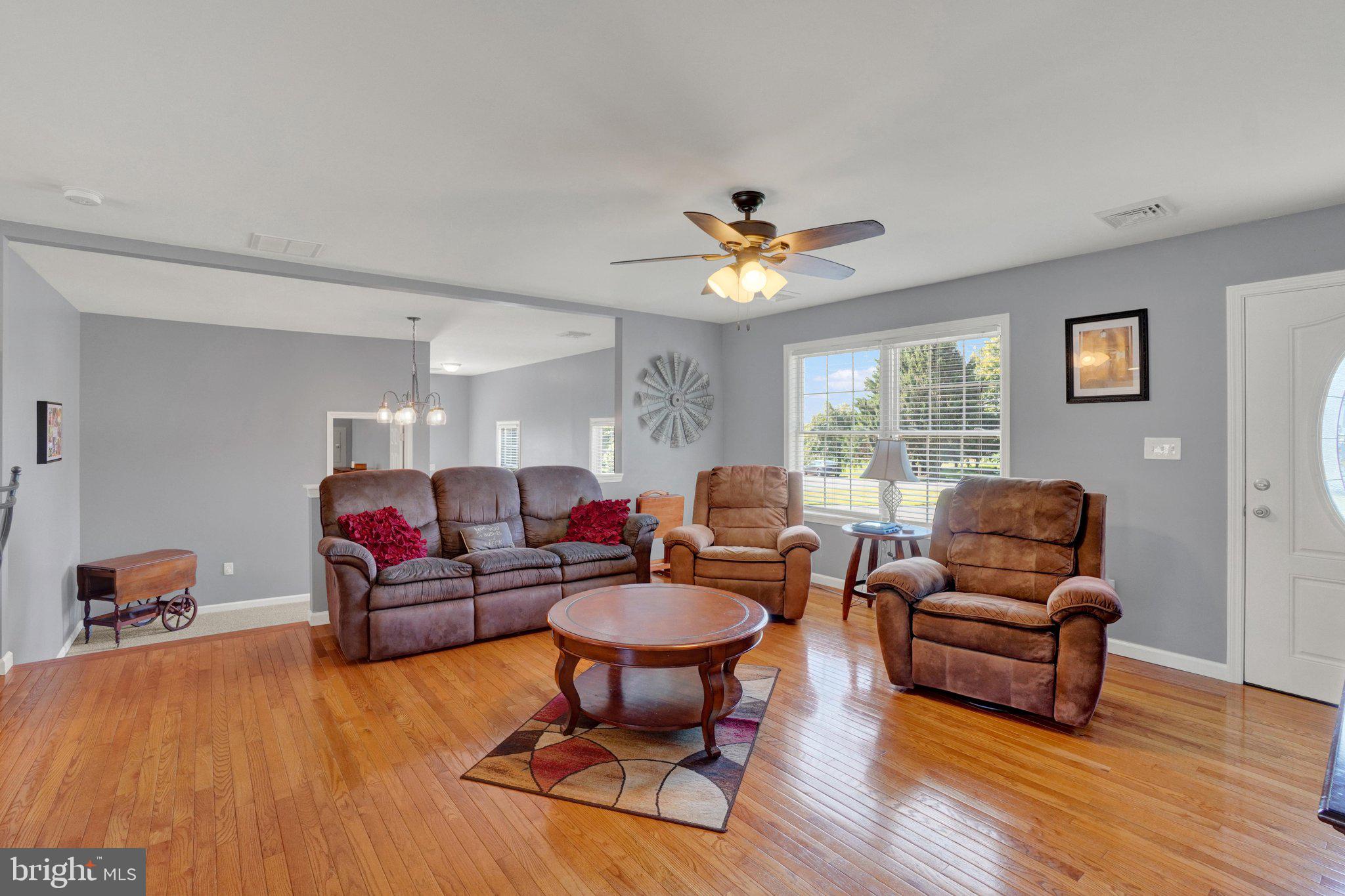 6011 HOLLY TREE COURT