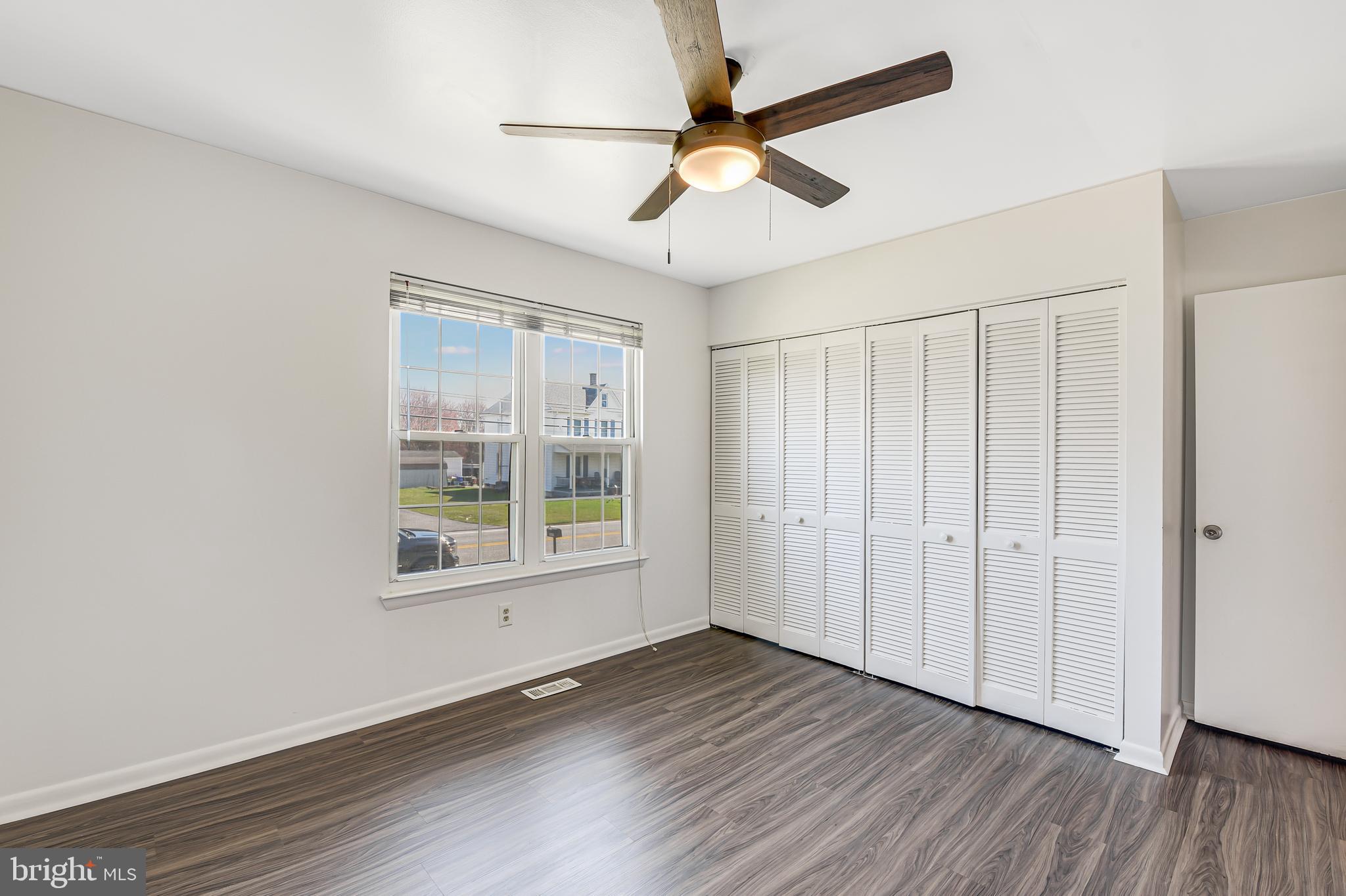 MCCORMICK WOODS - Residential