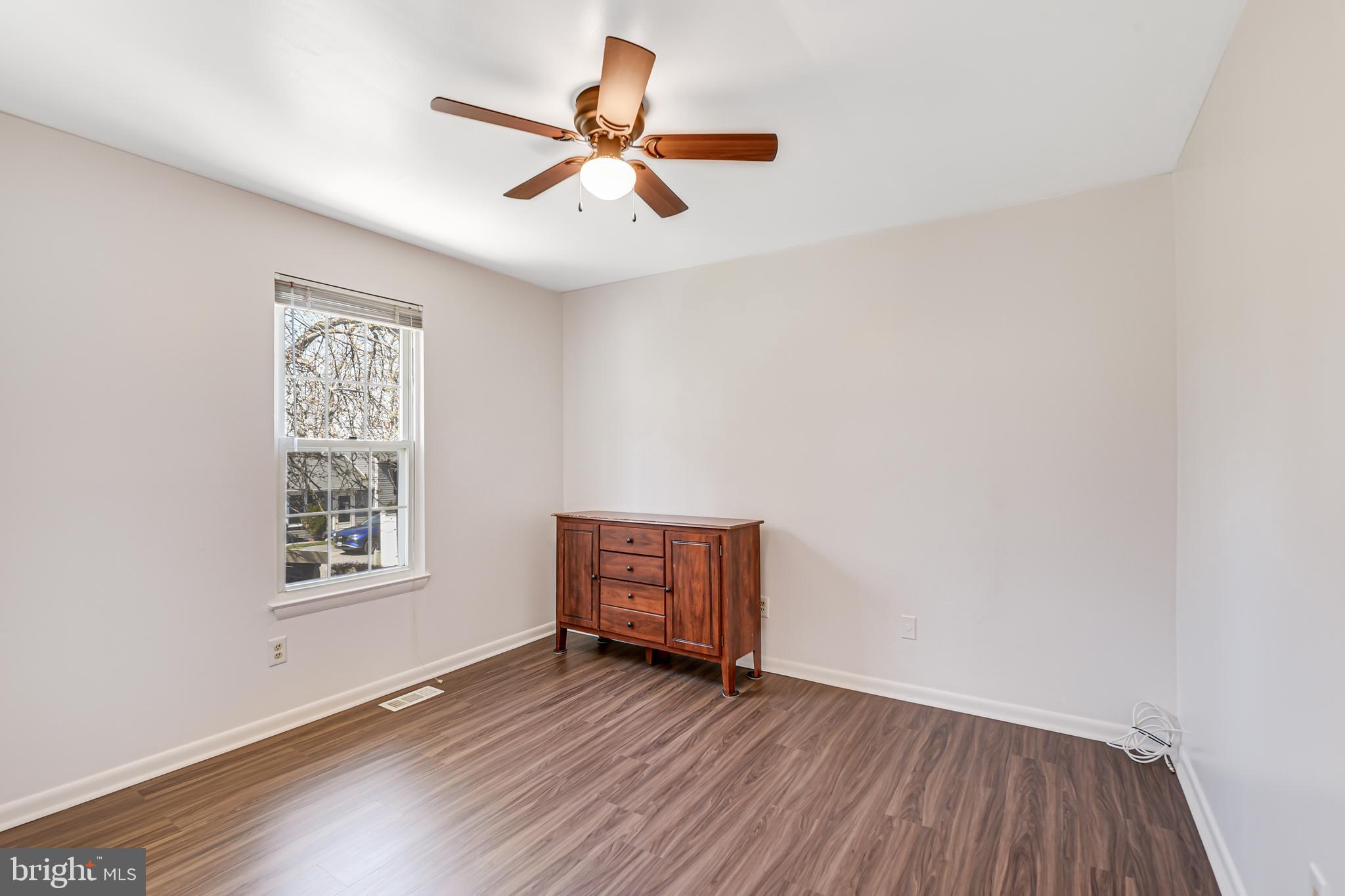 MCCORMICK WOODS - Residential