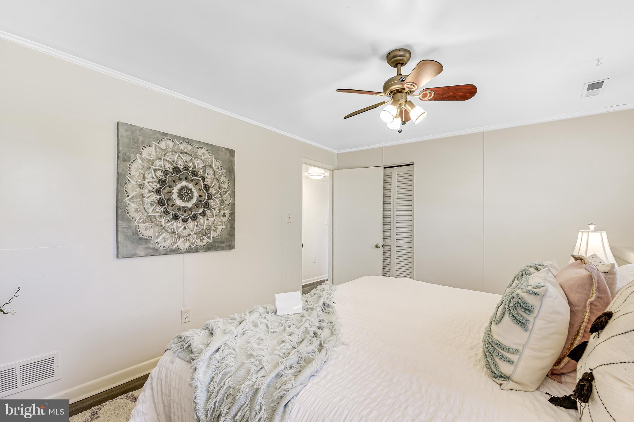 MCCORMICK WOODS - Residential