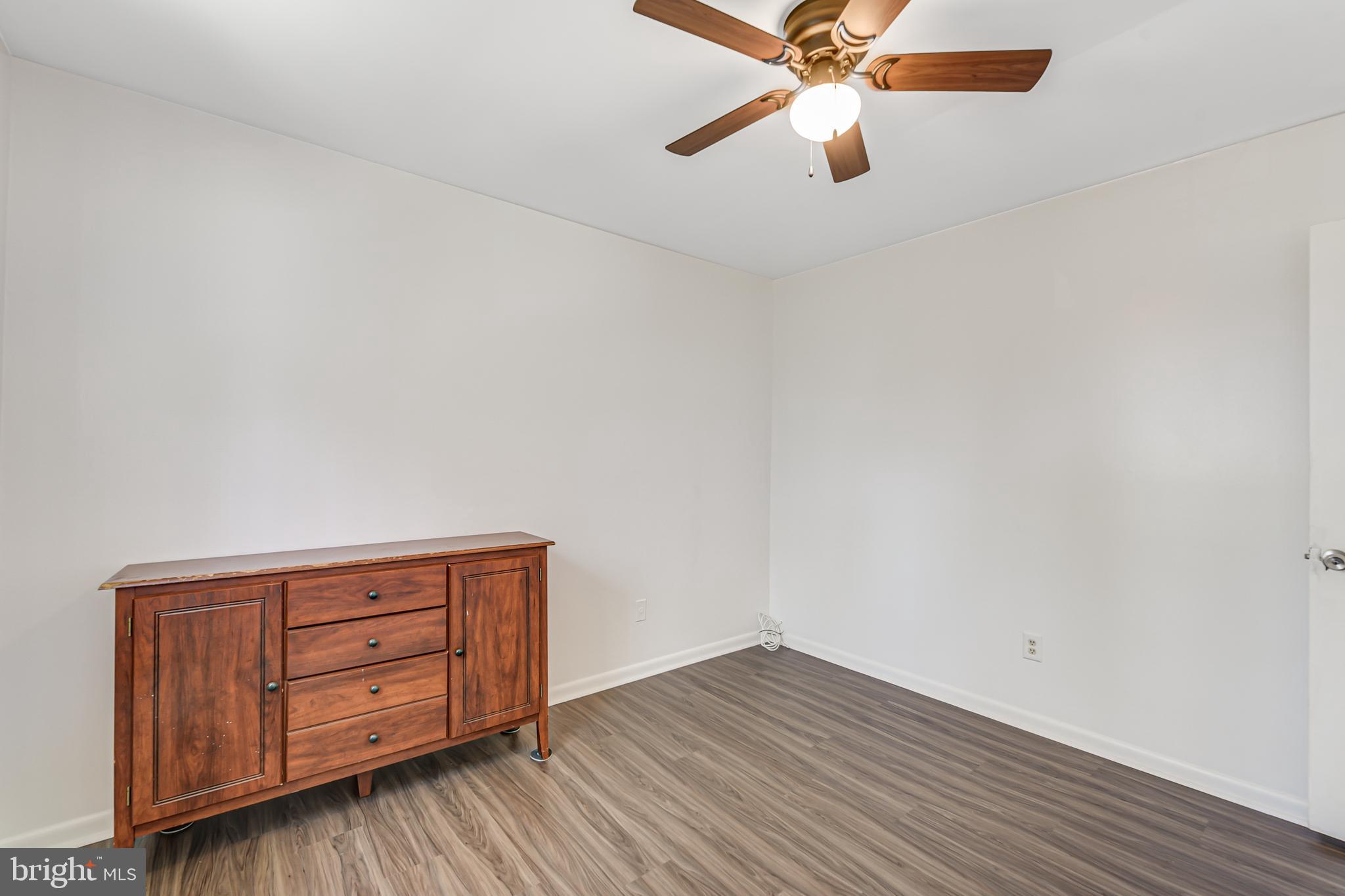 MCCORMICK WOODS - Residential