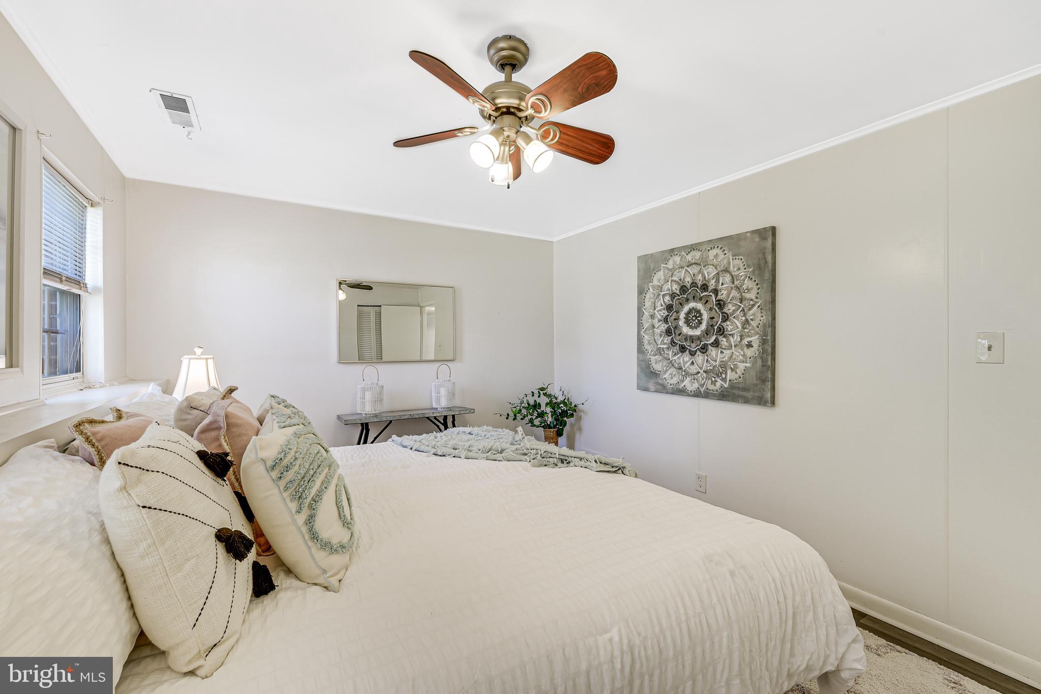 MCCORMICK WOODS - Residential