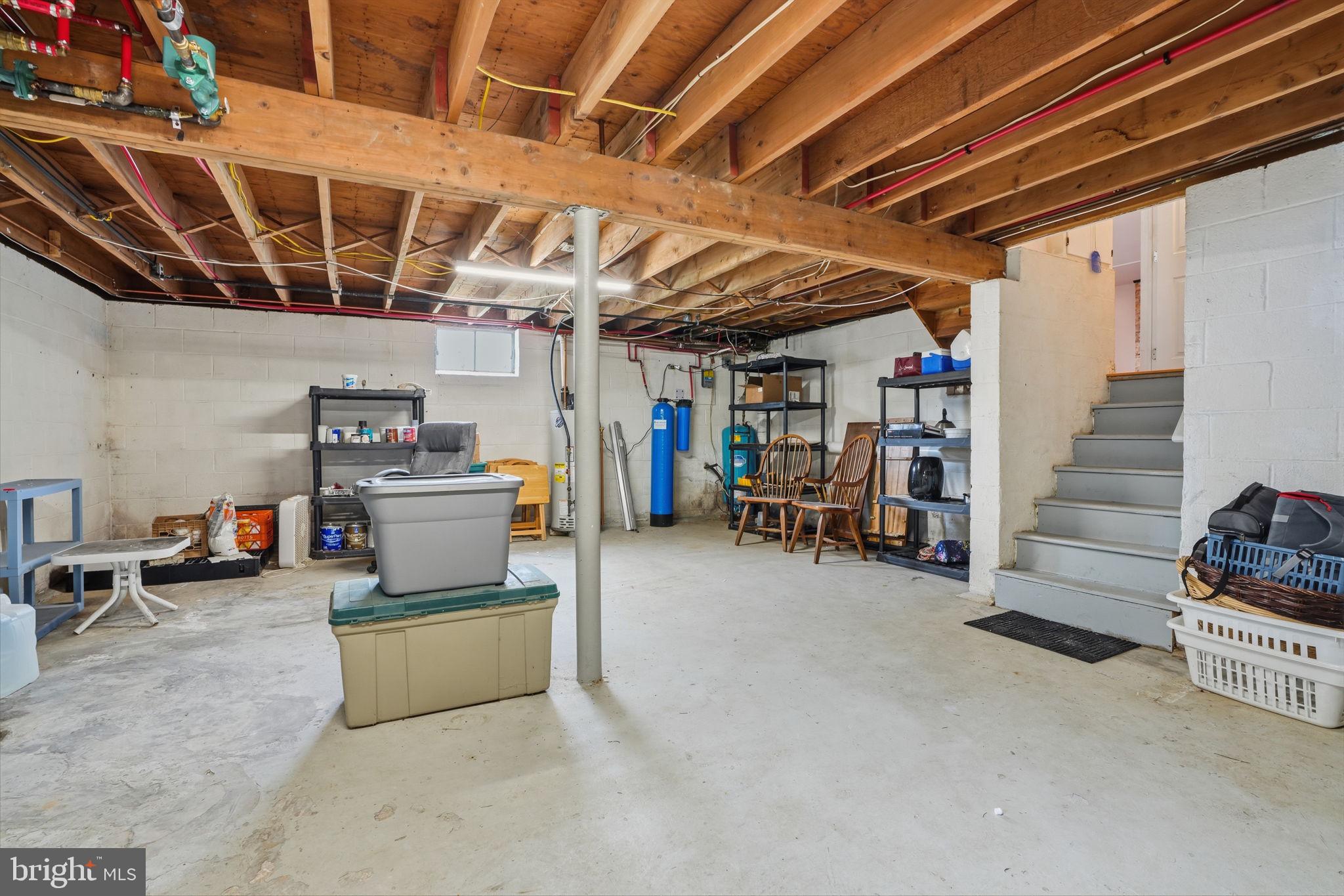 WARWICK MANOR - Residential