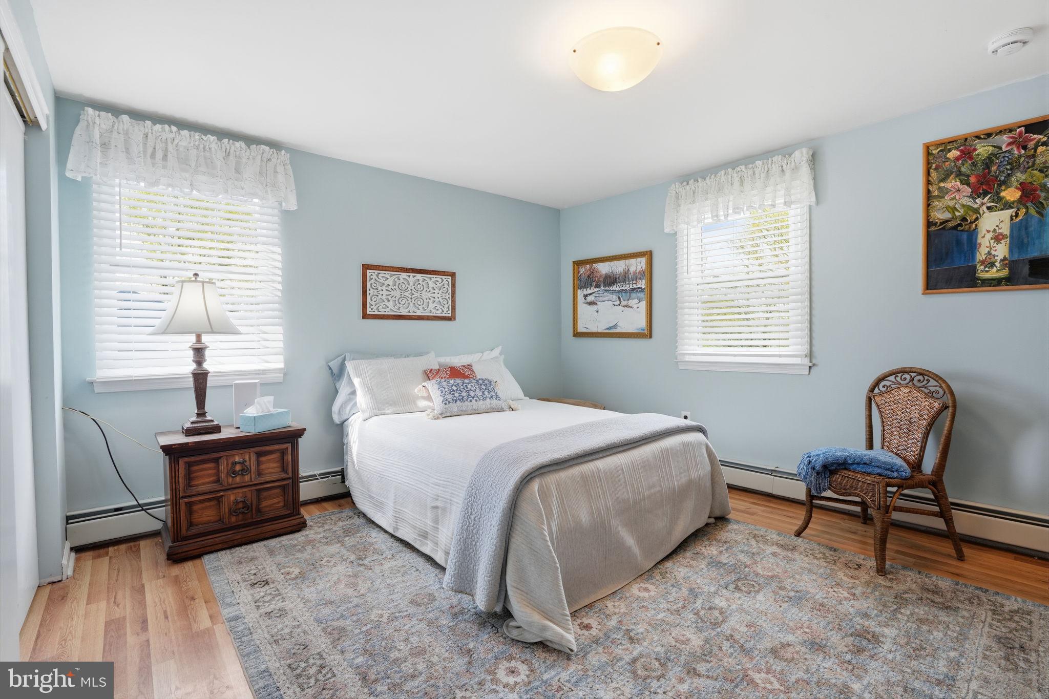 WARWICK MANOR - Residential