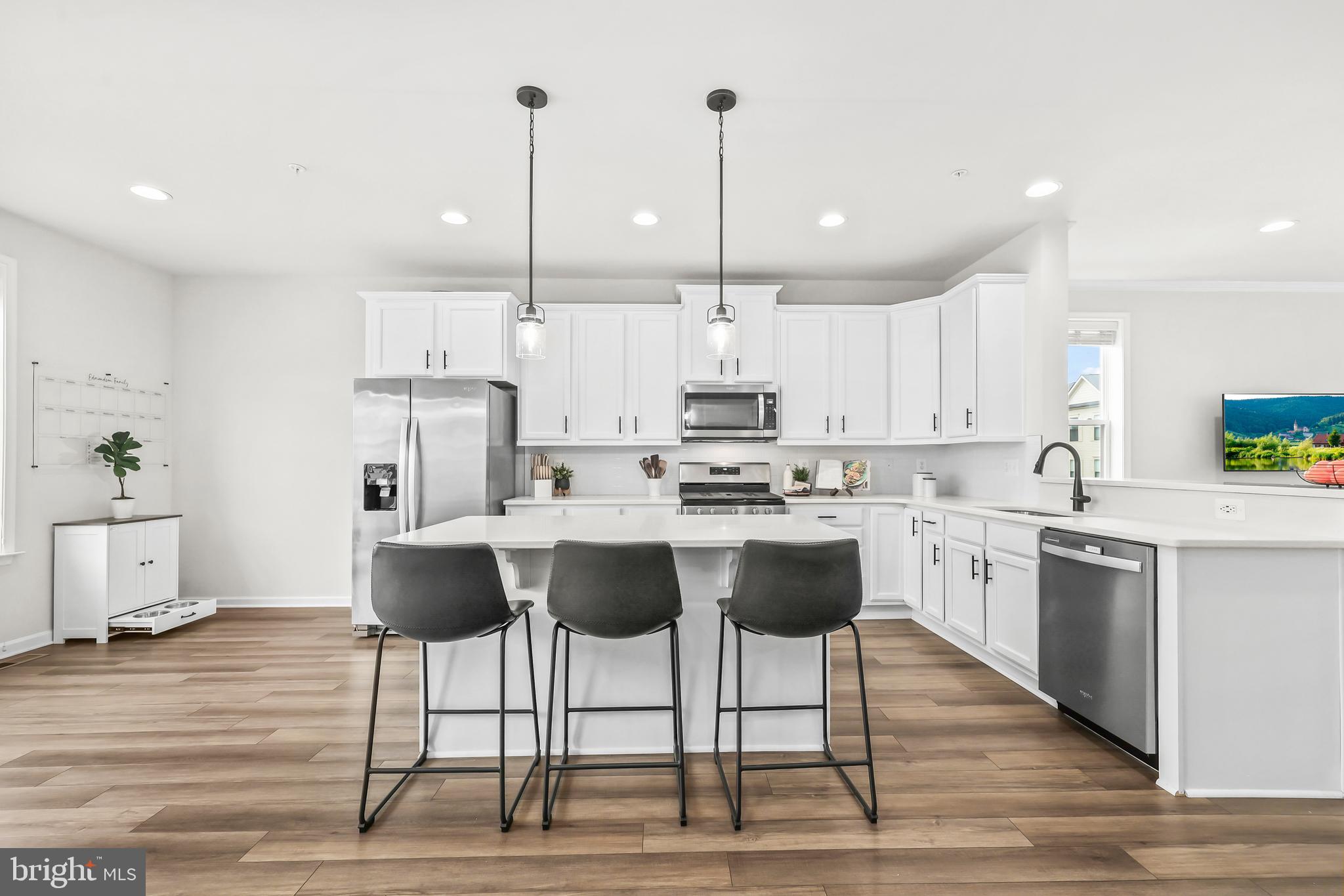 VISTA GARDENS - Residential