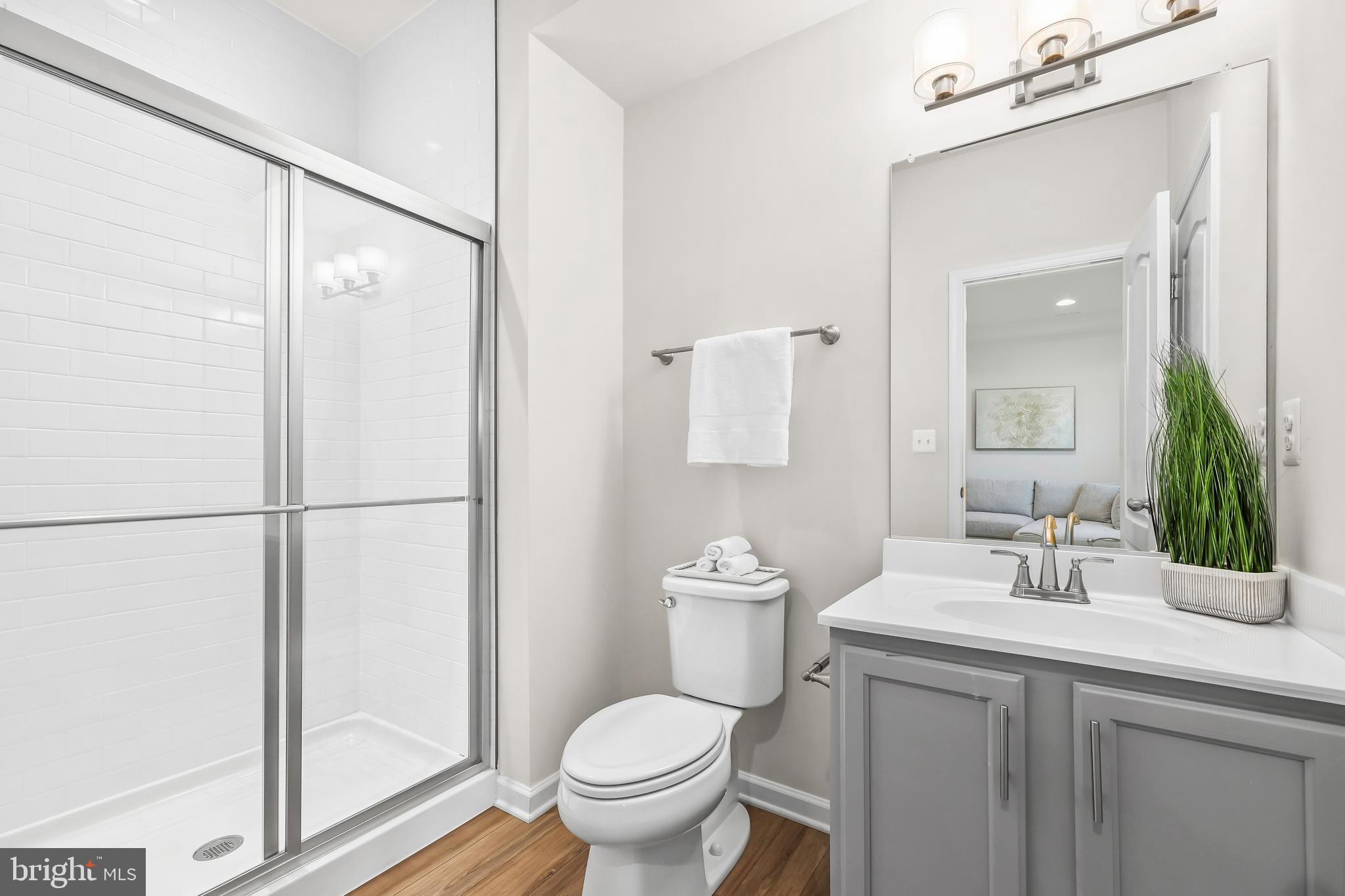 VISTA GARDENS - Residential