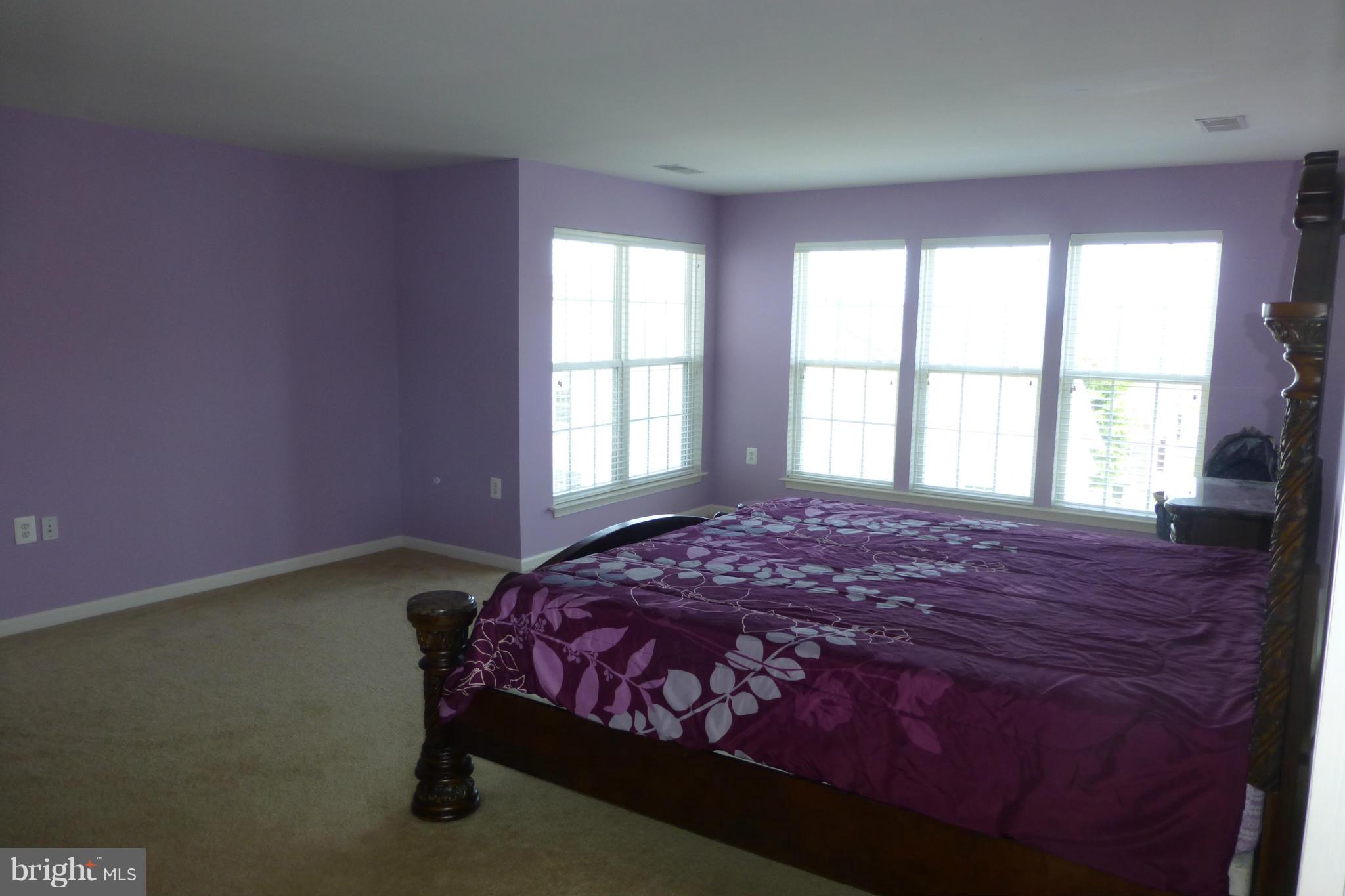 HUNTFIELD - Residential