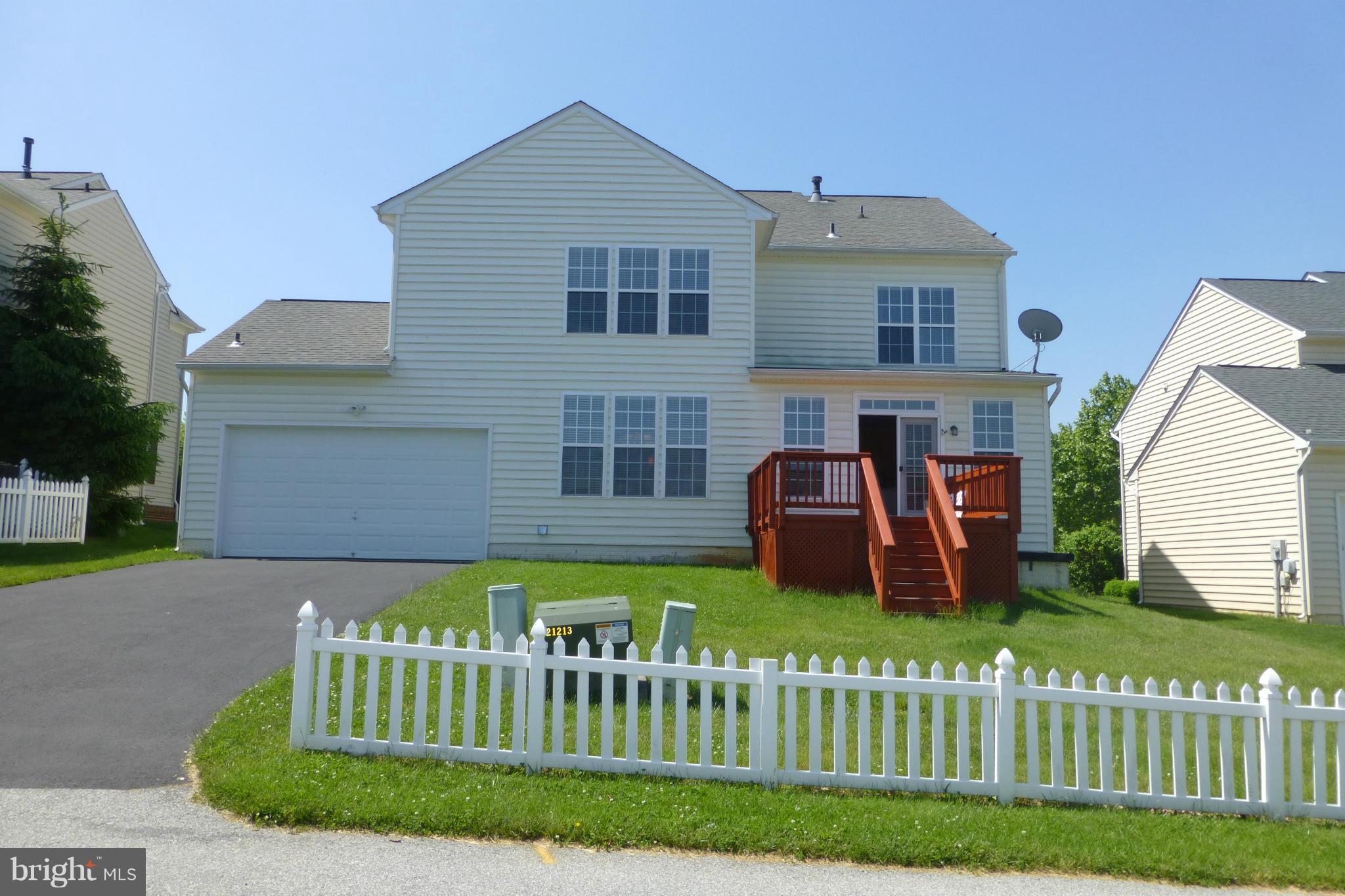 HUNTFIELD - Residential