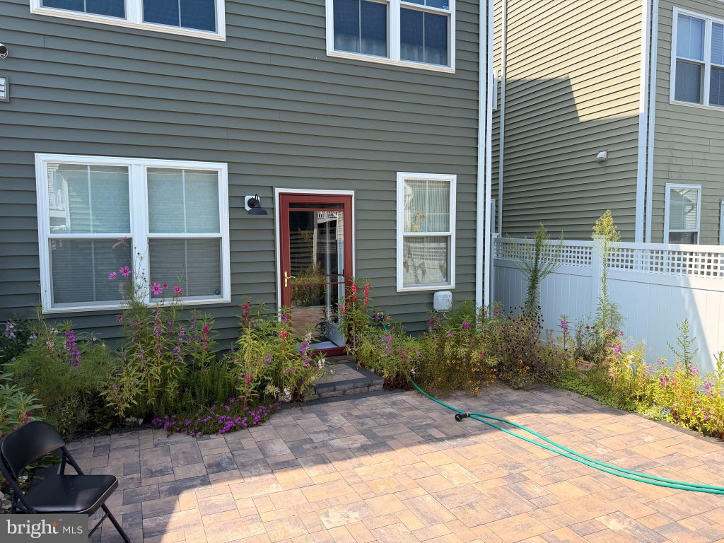 Photo of 382 Waverley Drive, FREDERICK, MD 21702 (MLS # MDFR2088162)