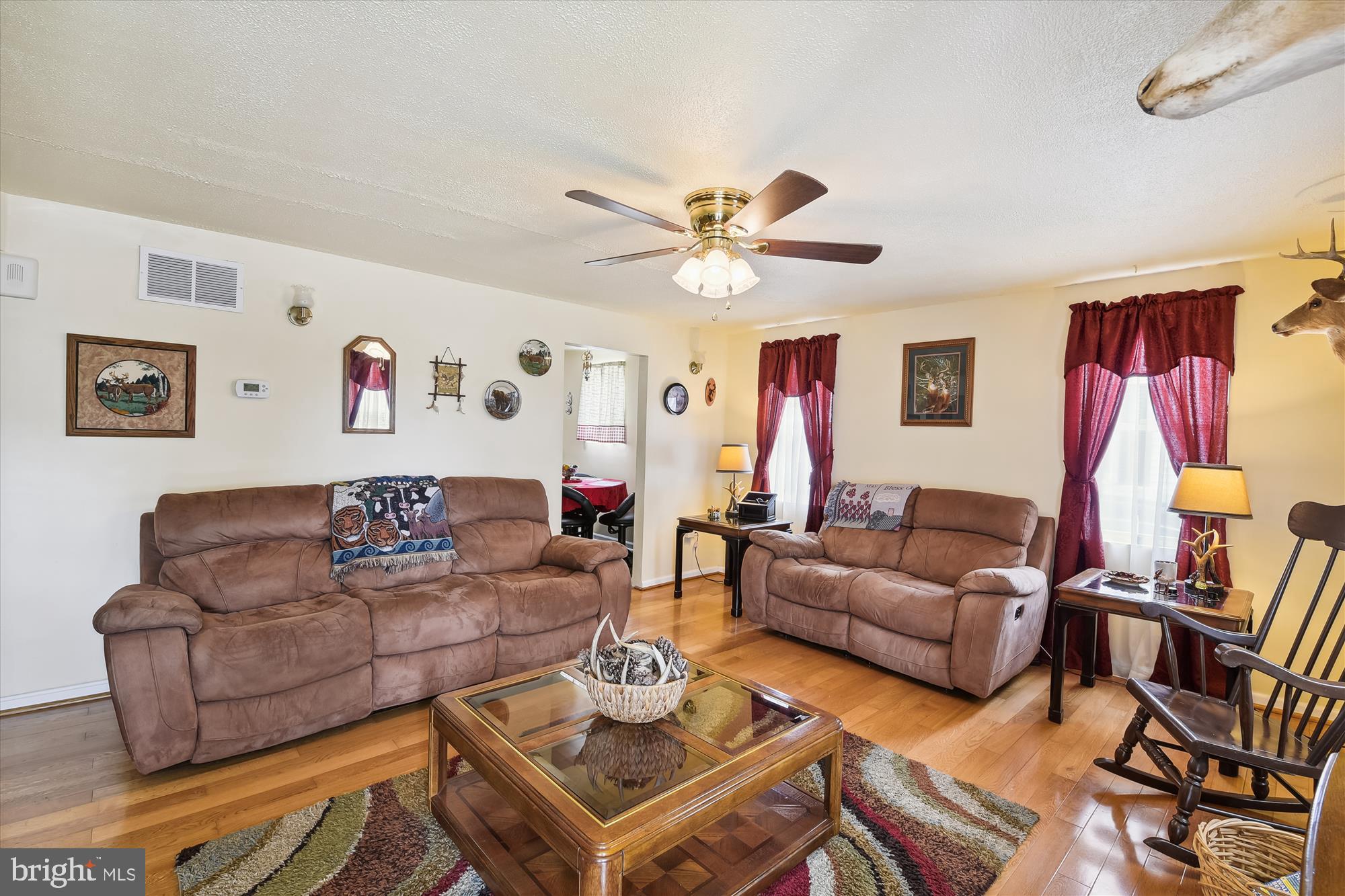 ARUNDEL GARDENS - Residential