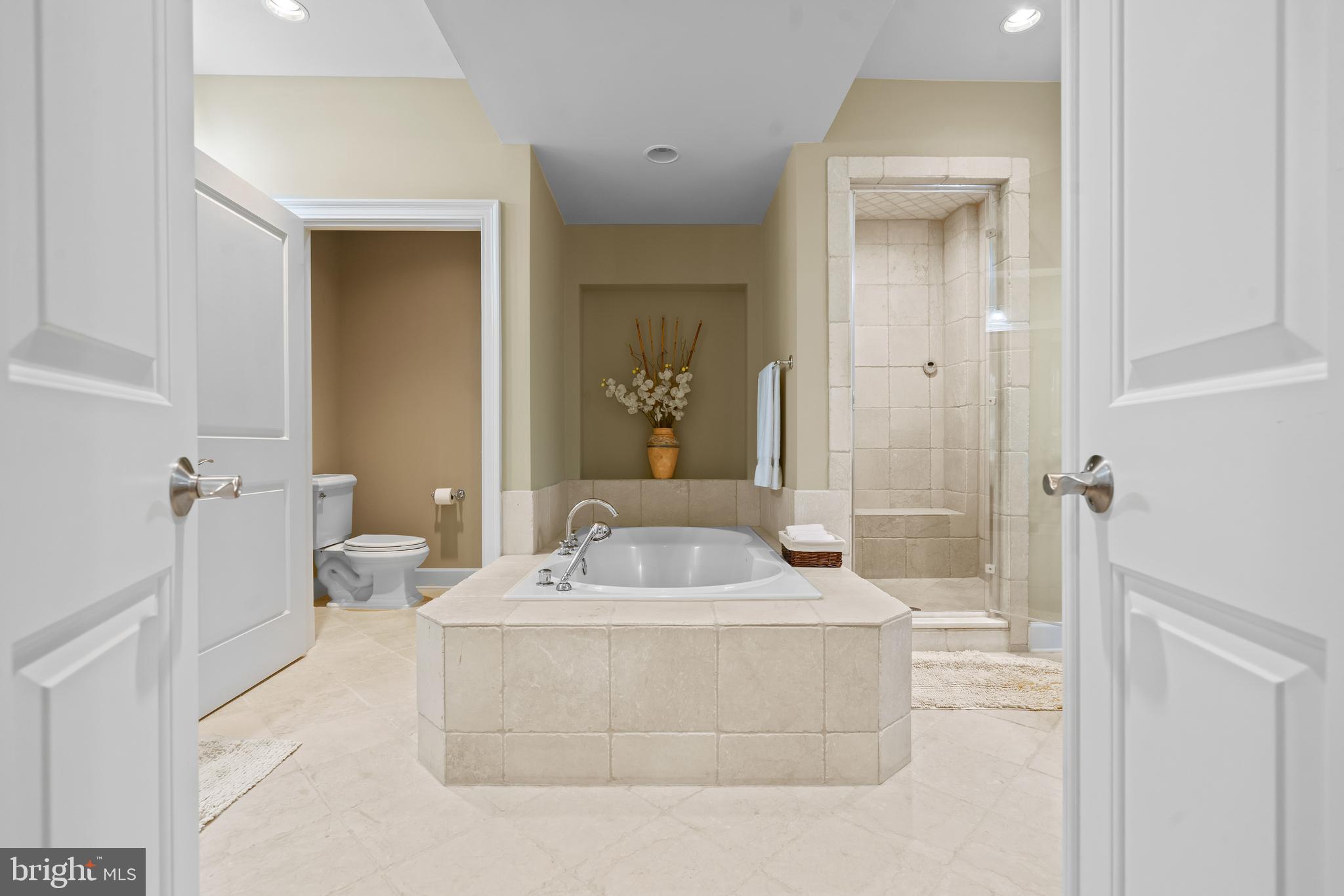 PARK POTOMAC - Residential