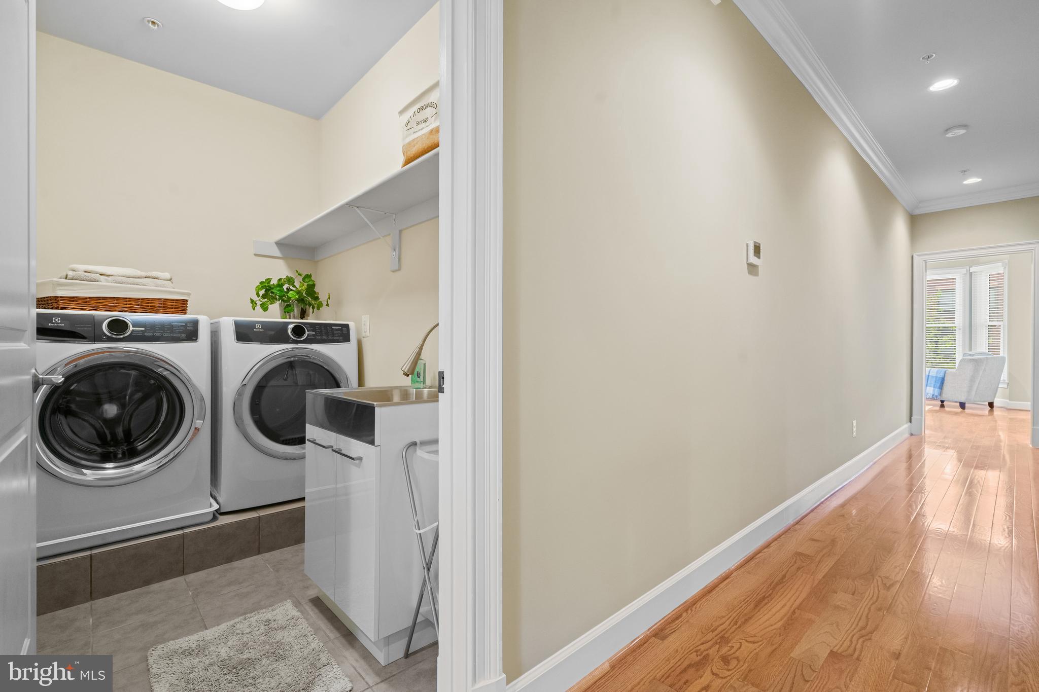 PARK POTOMAC - Residential