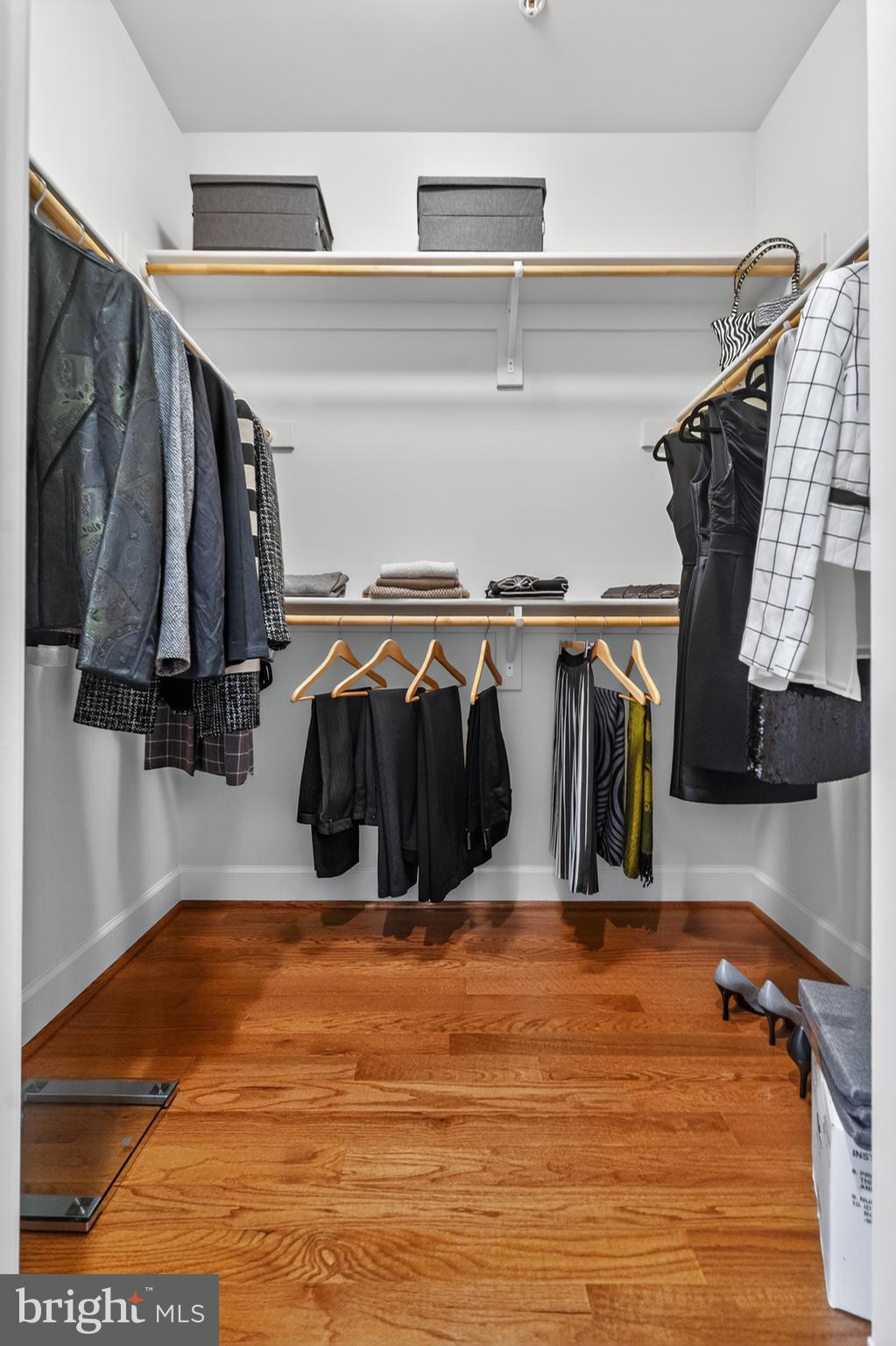 PARK POTOMAC - Residential