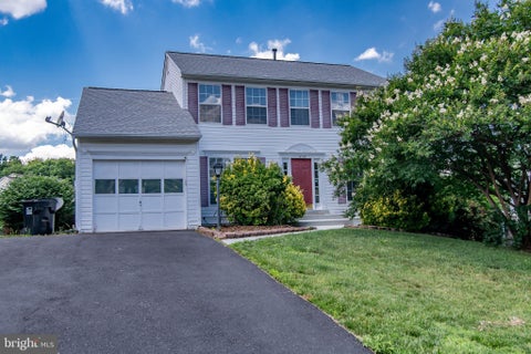 Homes For Rent - 14126 Rockinghorse Drive<br/> WOODBRIDGE, VA 22193